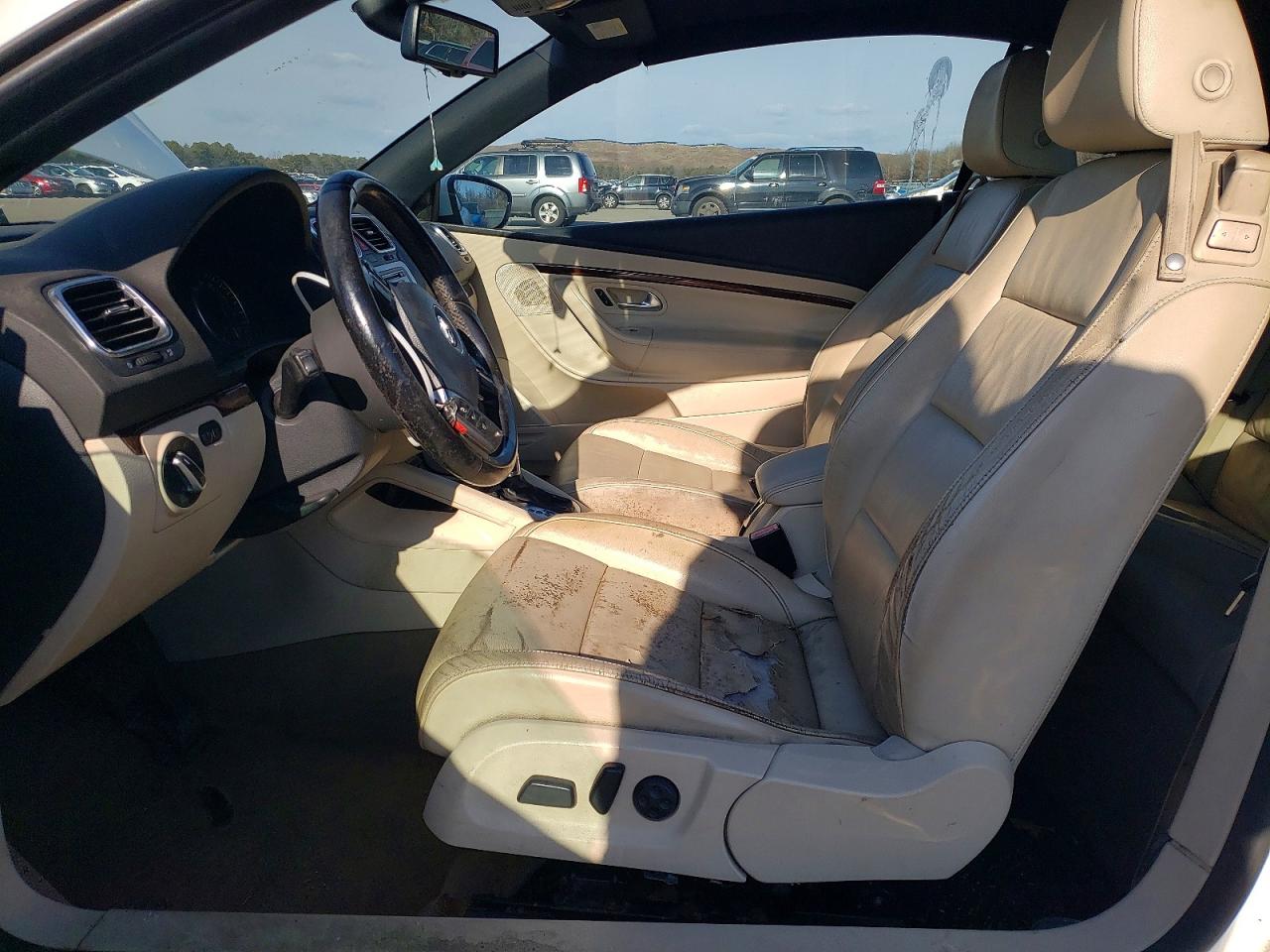 2012 VOLKSWAGEN EOS LUX photo 7