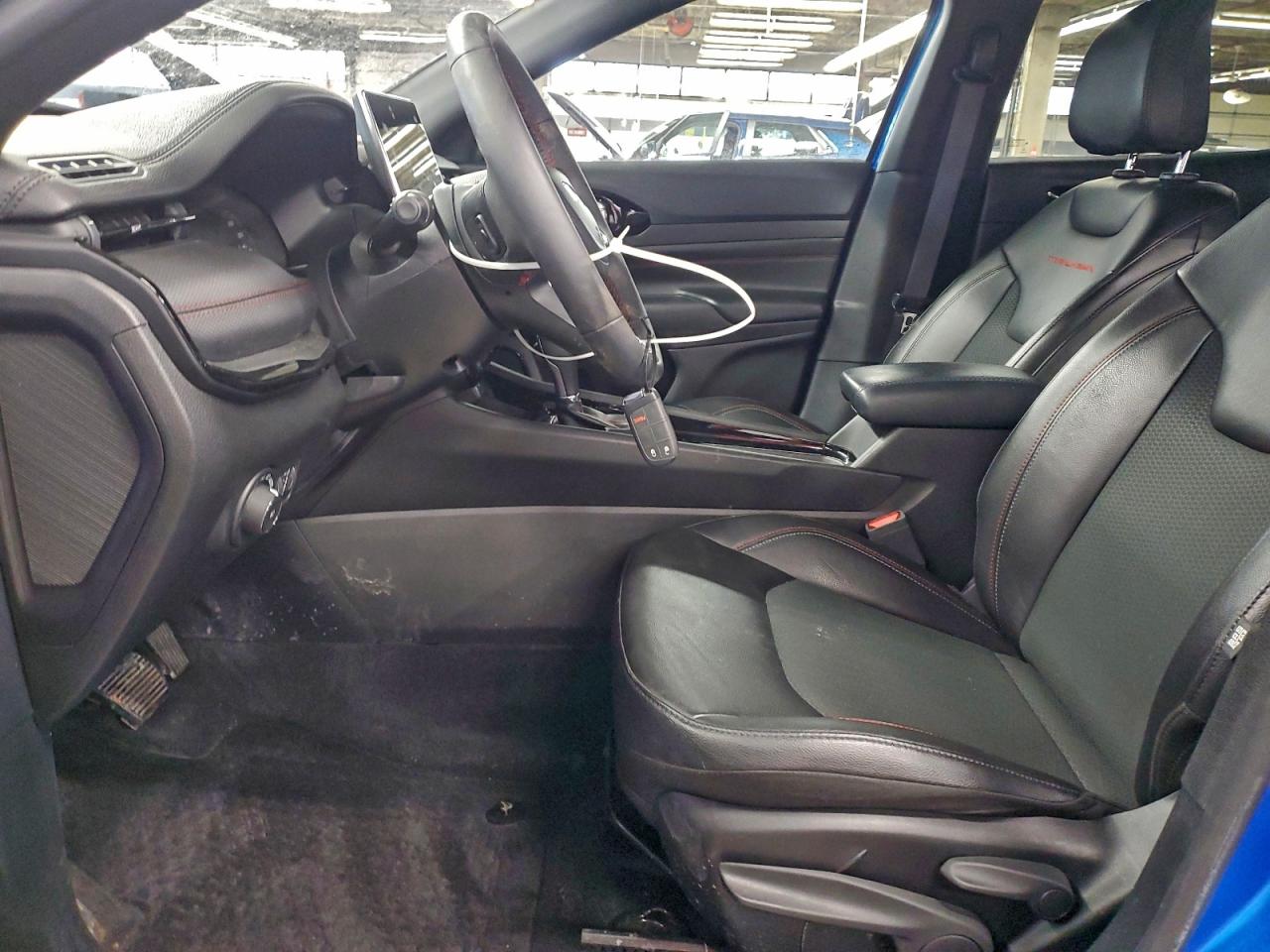 2025 JEEP COMPASS TRAILHAWK photo 13