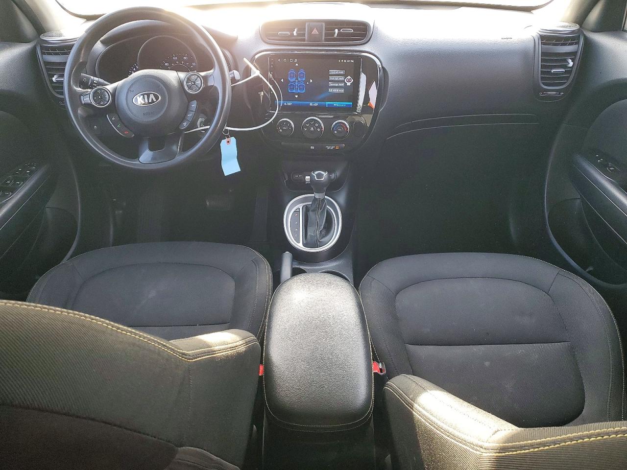 2015 KIA SOUL + photo 15