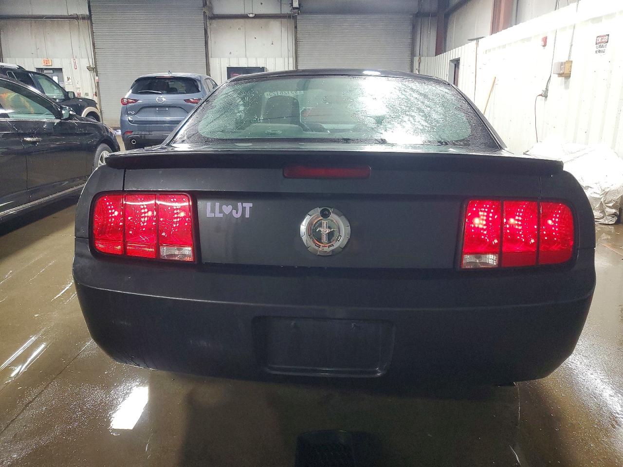 2007 FORD MUSTANG photo 11