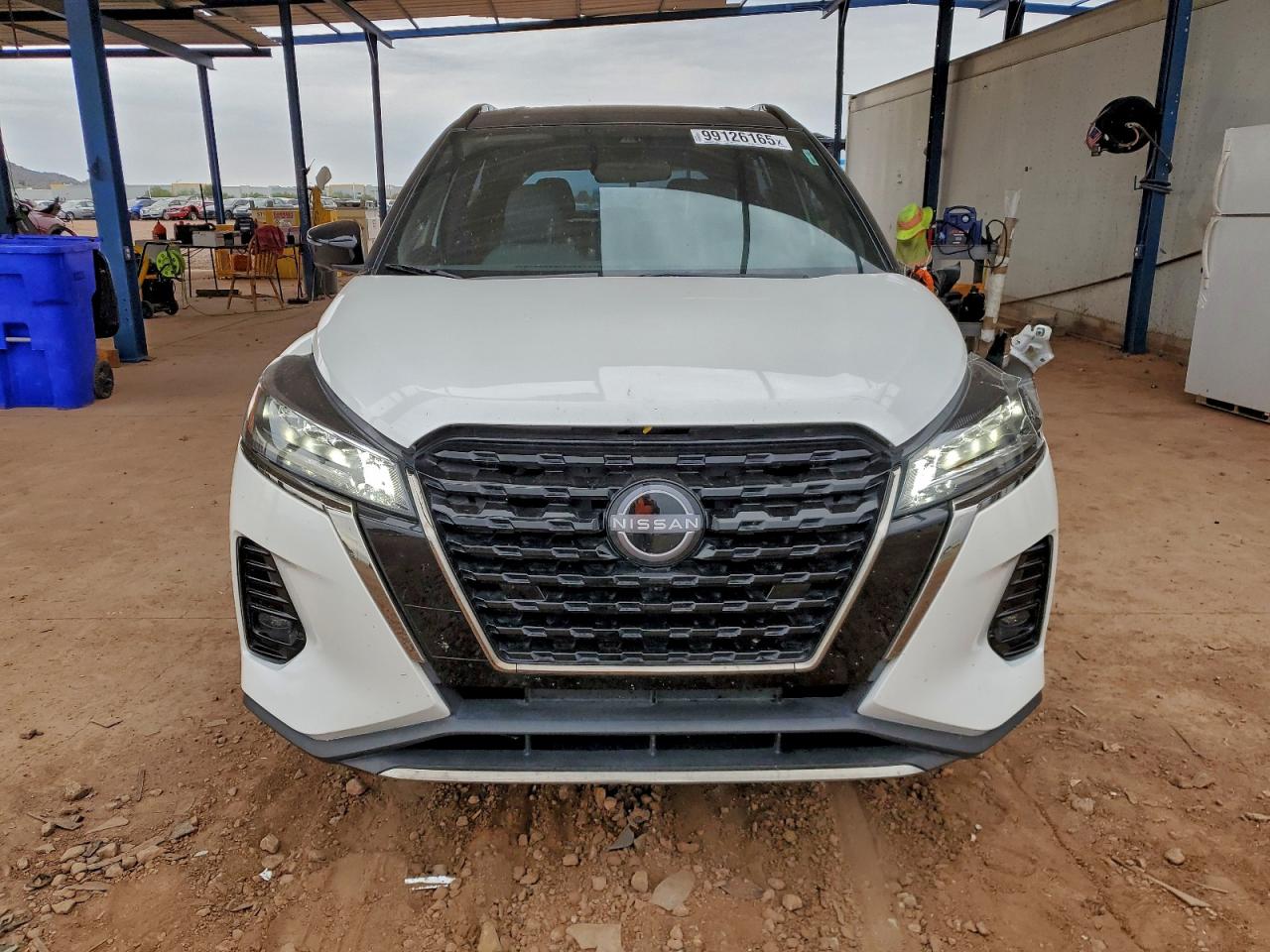 2023 NISSAN KICKS SR photo 5