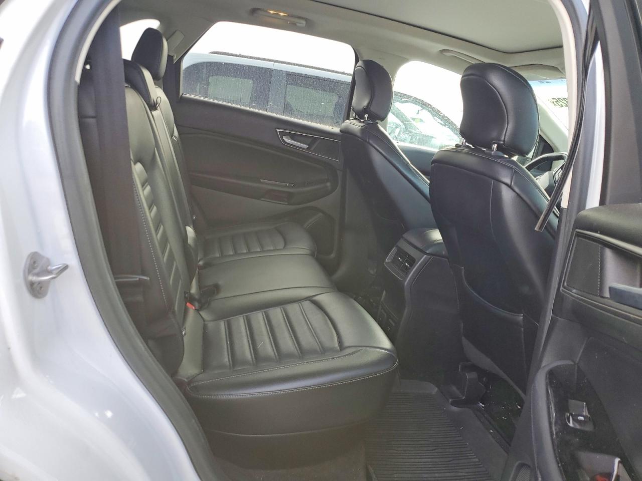 2015 FORD EDGE SEL photo 21