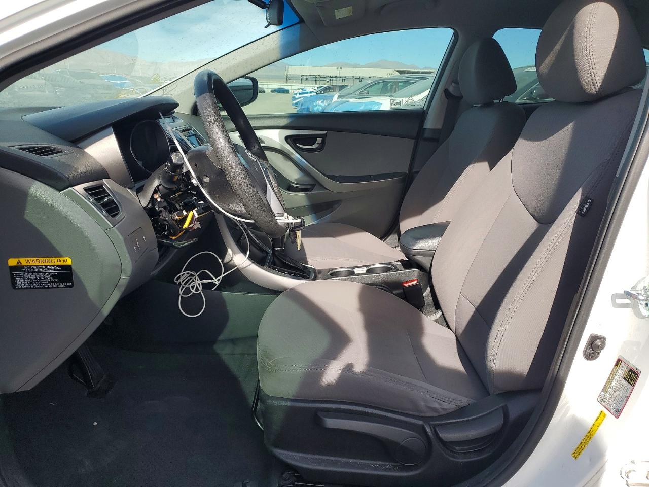 2015 HYUNDAI ELANTRA SE photo 7