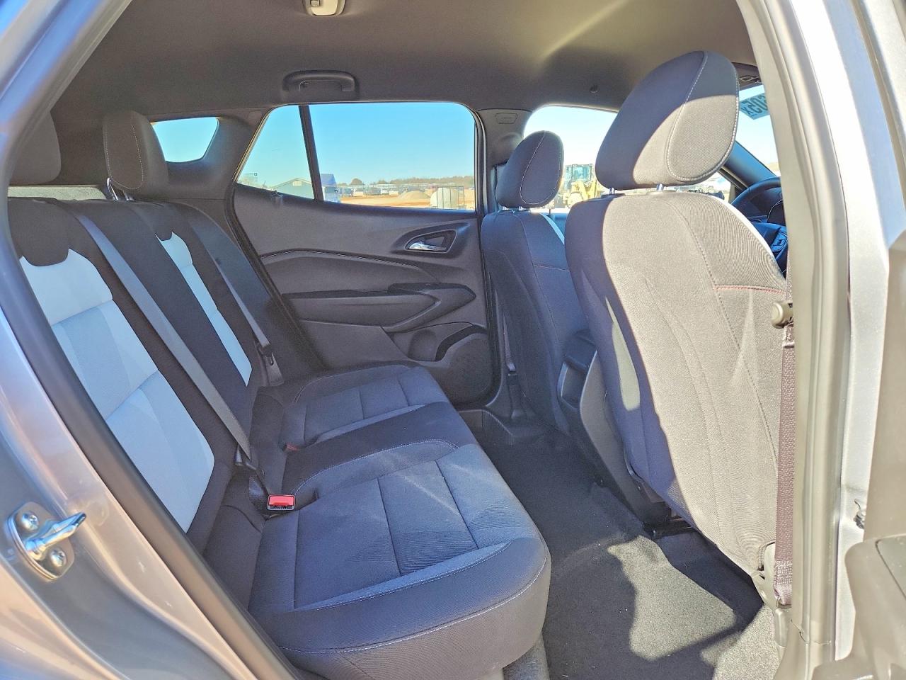 2025 CHEVROLET TRAX 1RS photo 11