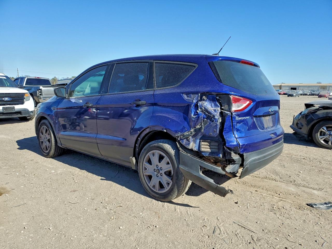 2013 FORD ESCAPE S photo 2