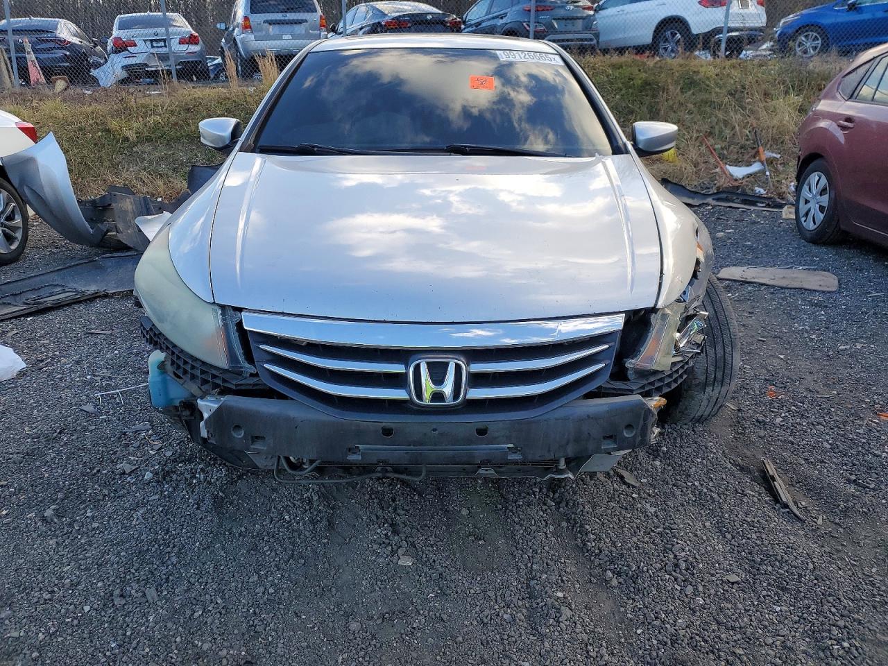 2011 HONDA ACCORD EXL photo 5