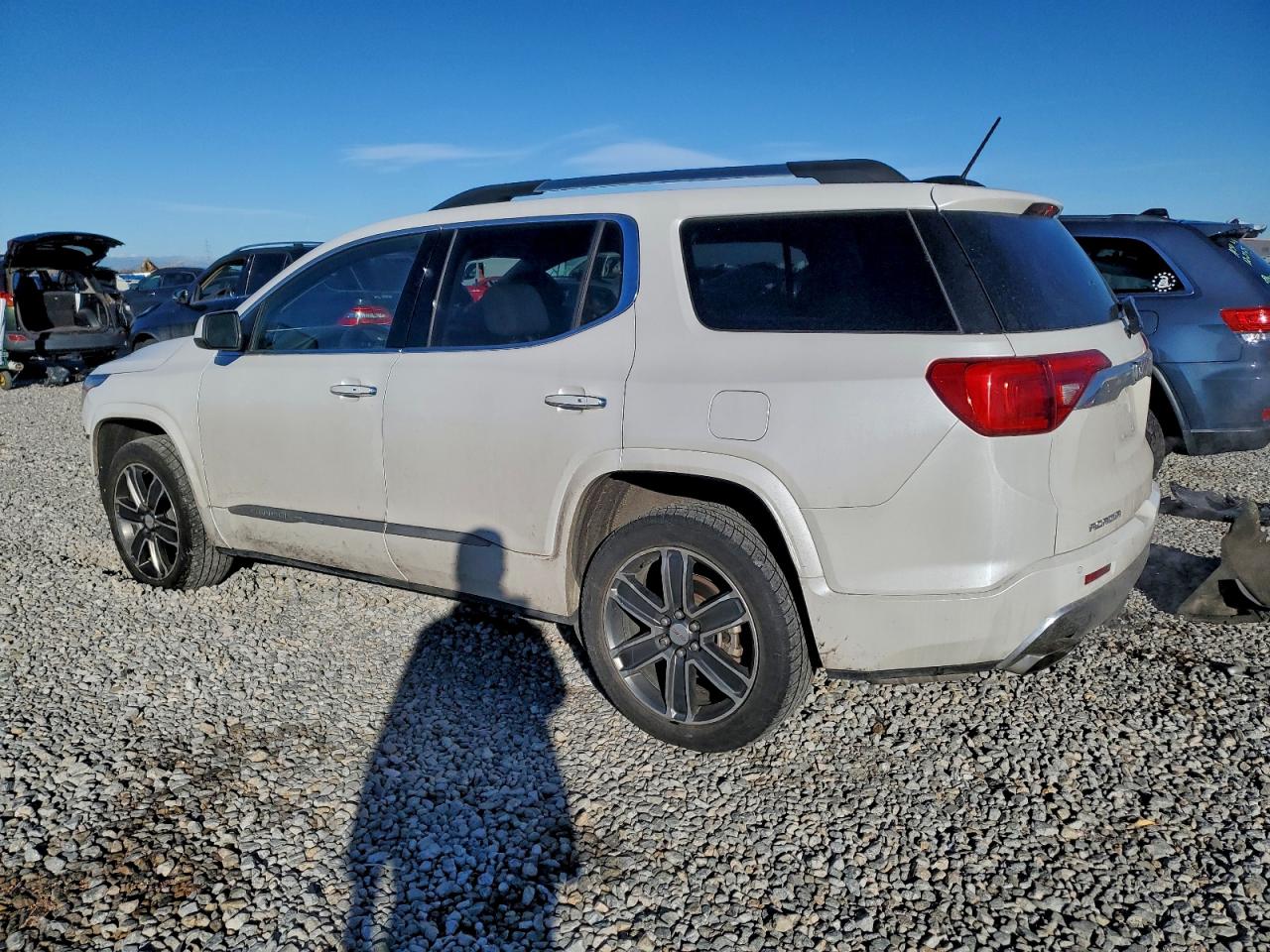 2019 GMC ACADIA DENALI photo 3