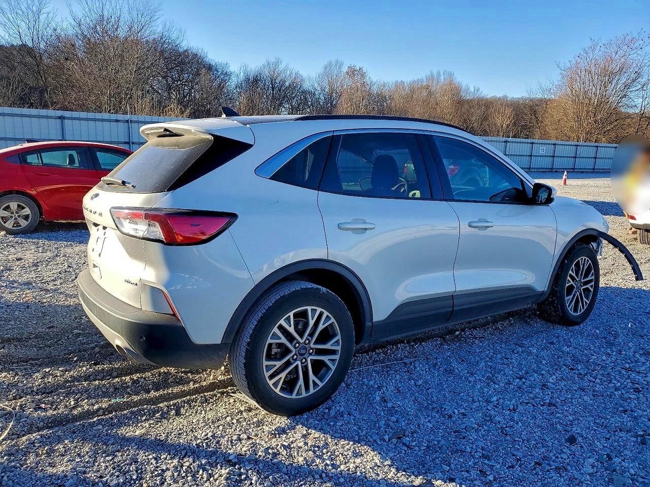 2022 FORD ESCAPE SEL photo 3