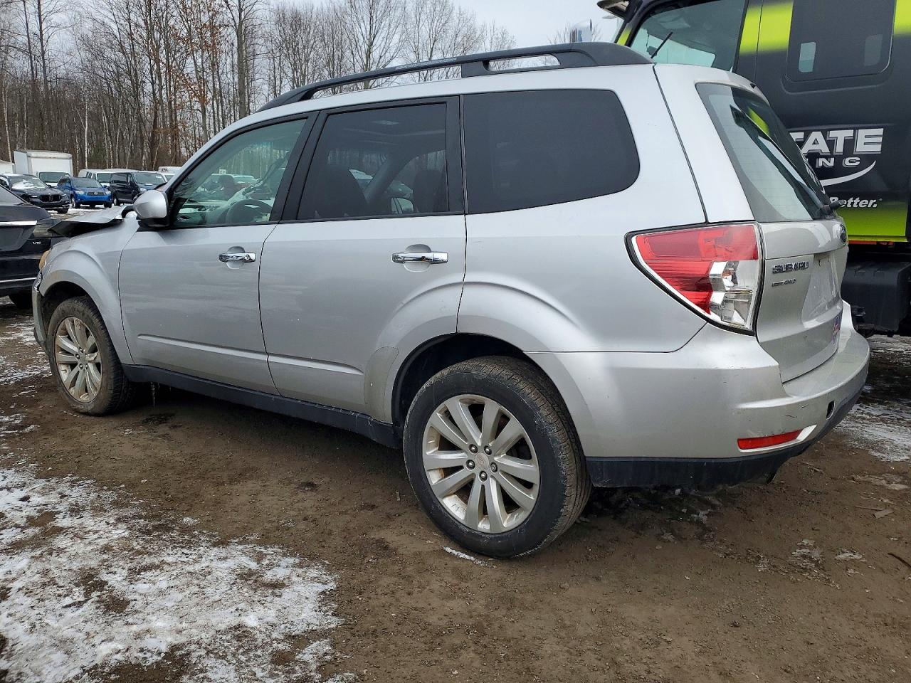 2011 SUBARU FORESTER LIMITED photo 3