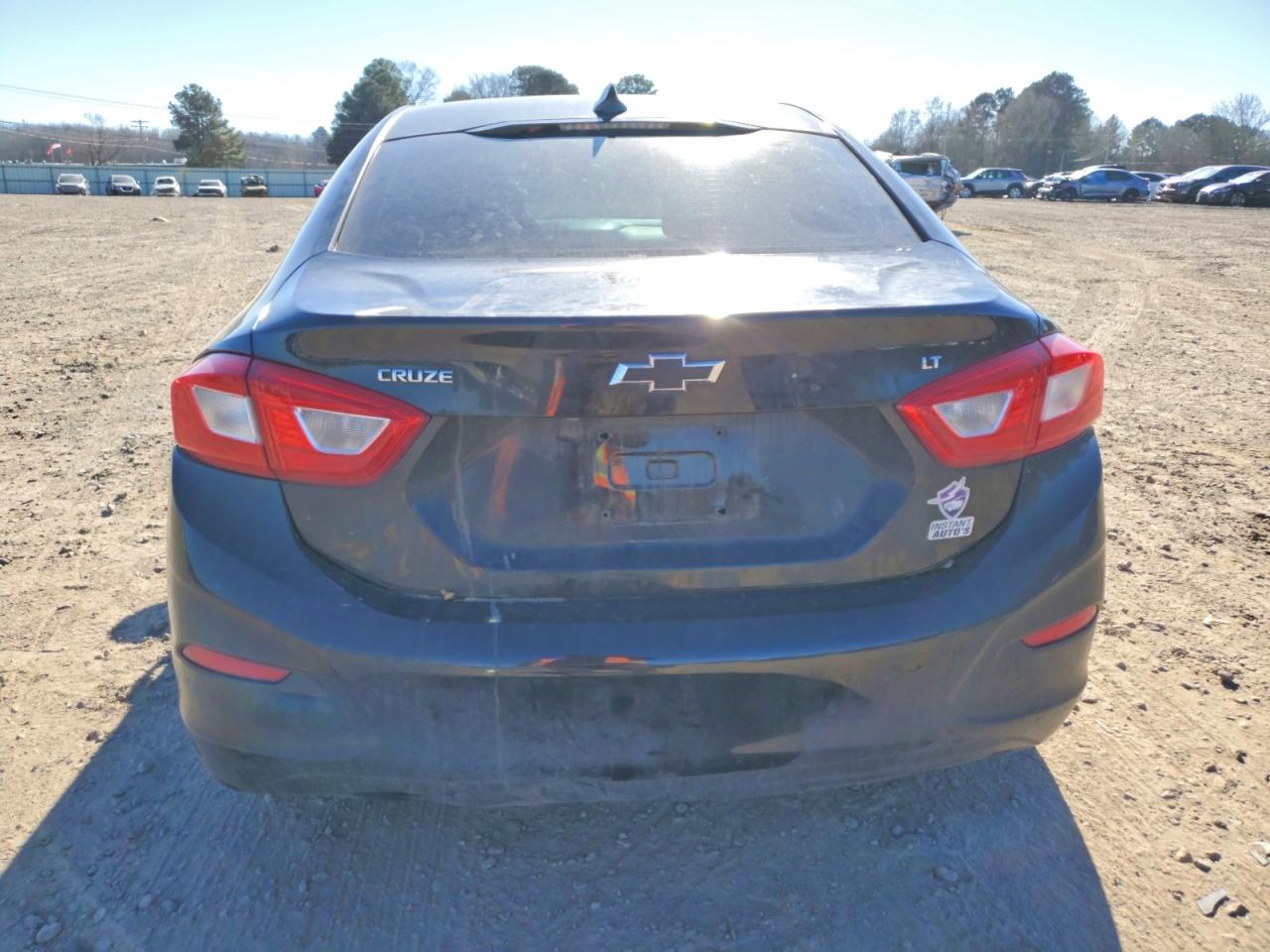 2017 CHEVROLET CRUZE LT photo 6