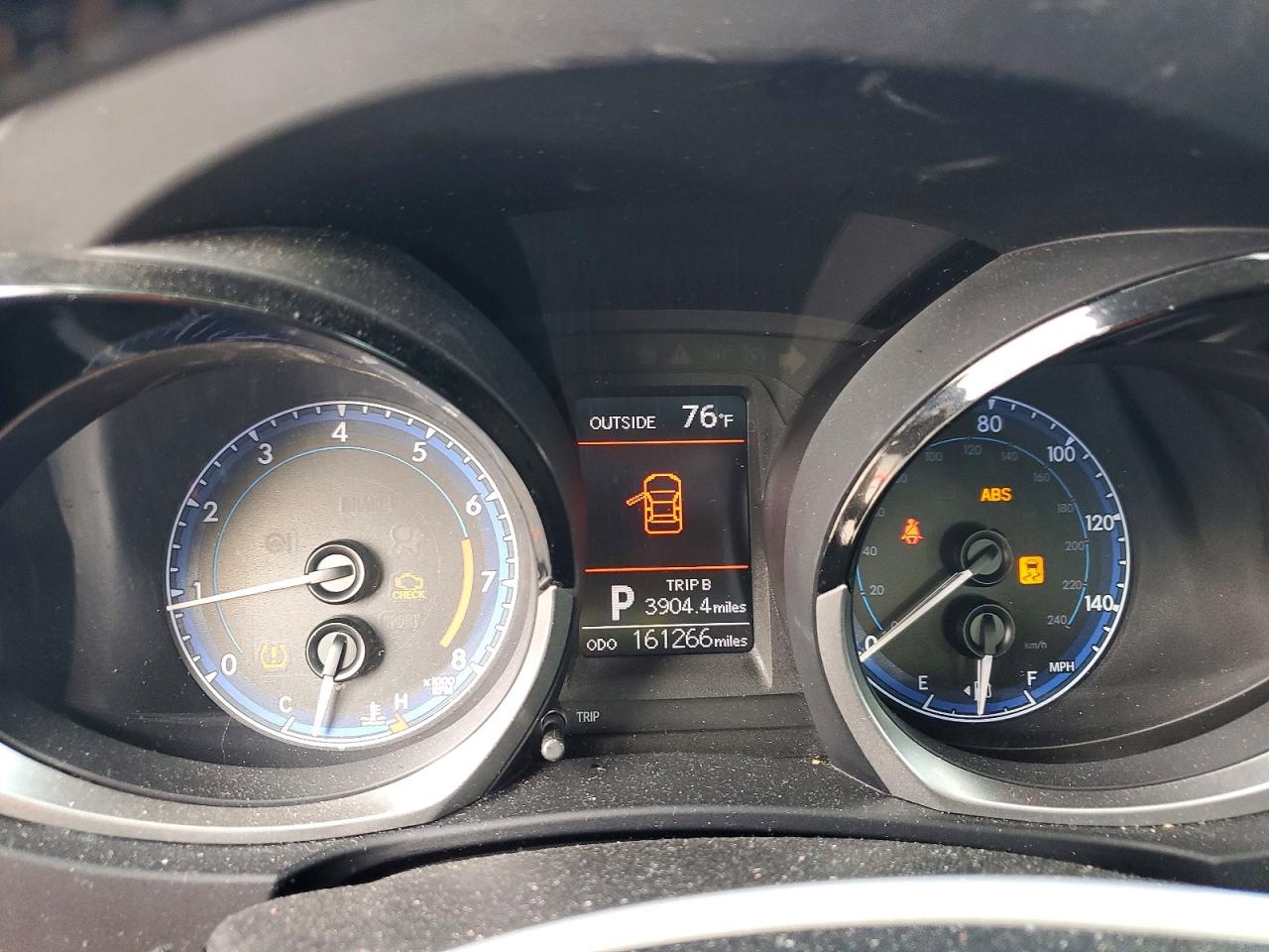 2014 TOYOTA COROLLA L photo 9