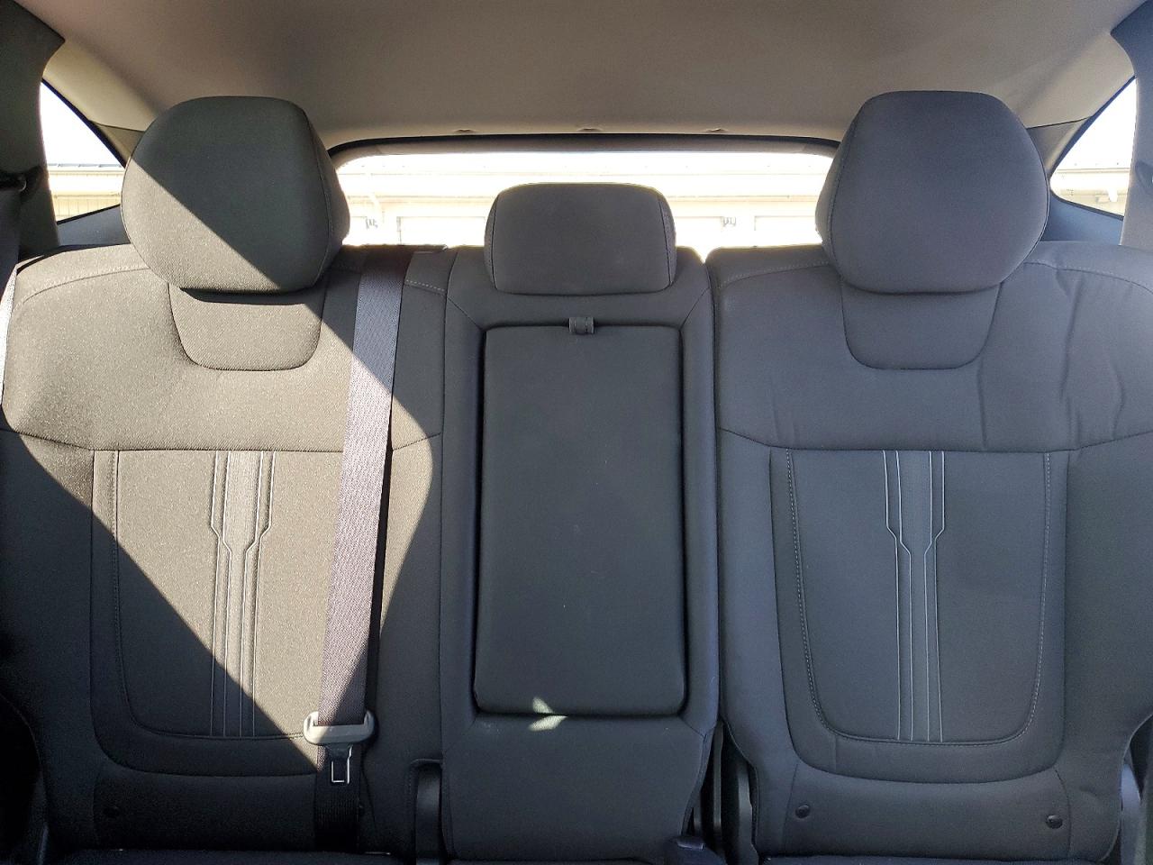 2025 HYUNDAI TUCSON photo 10