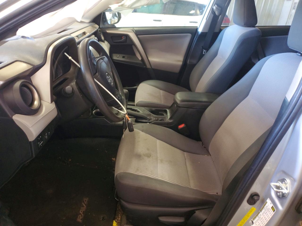 2014 TOYOTA RAV4 LE photo 7