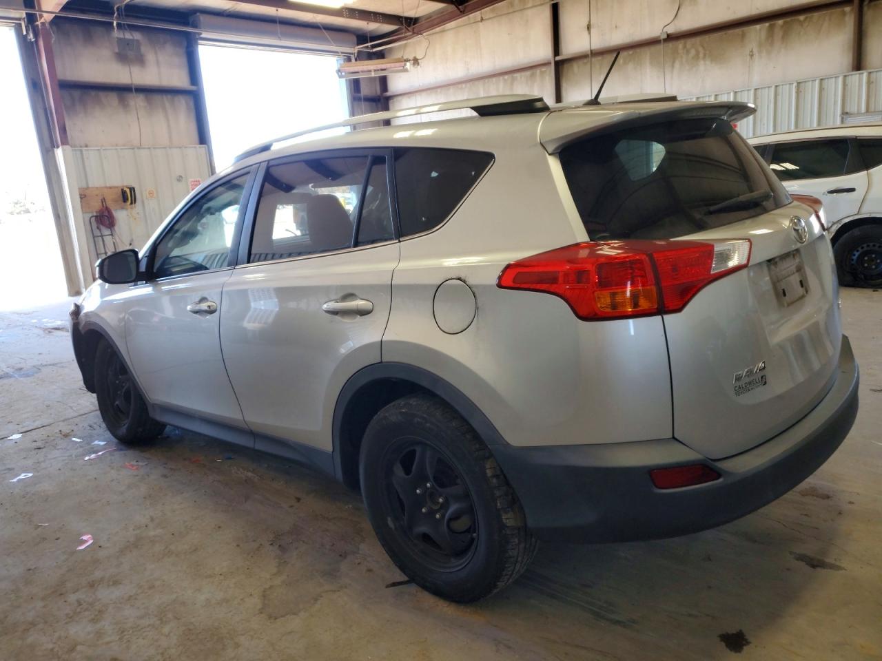 2014 TOYOTA RAV4 LE photo 2