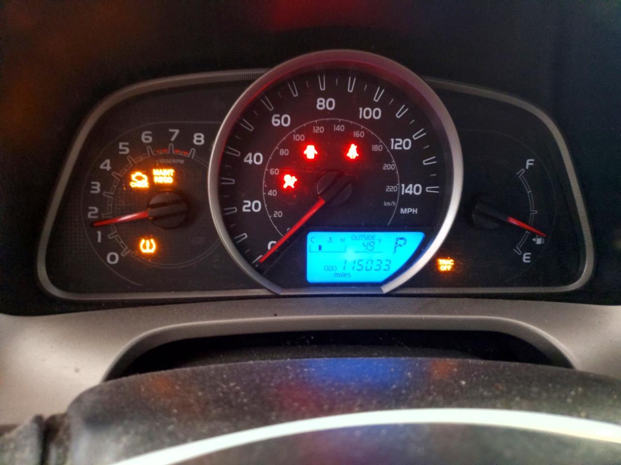 2014 TOYOTA RAV4 LE photo 9
