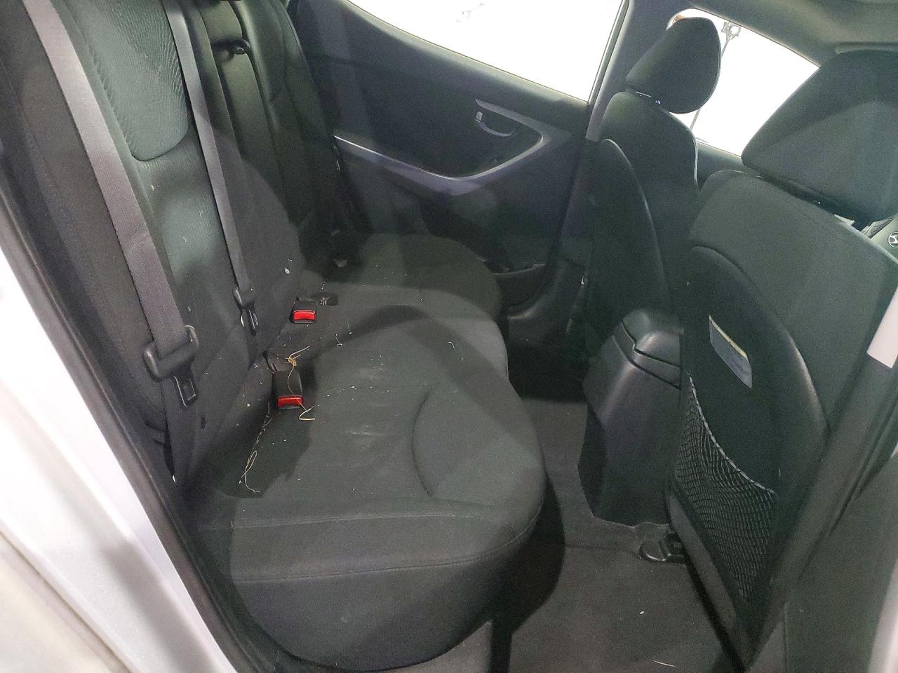 2015 HYUNDAI ELANTRA SE photo 10