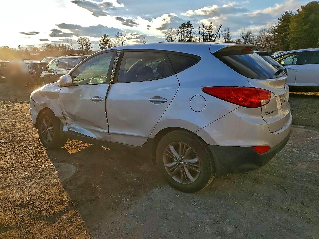 2015 HYUNDAI TUCSON GLS photo 2