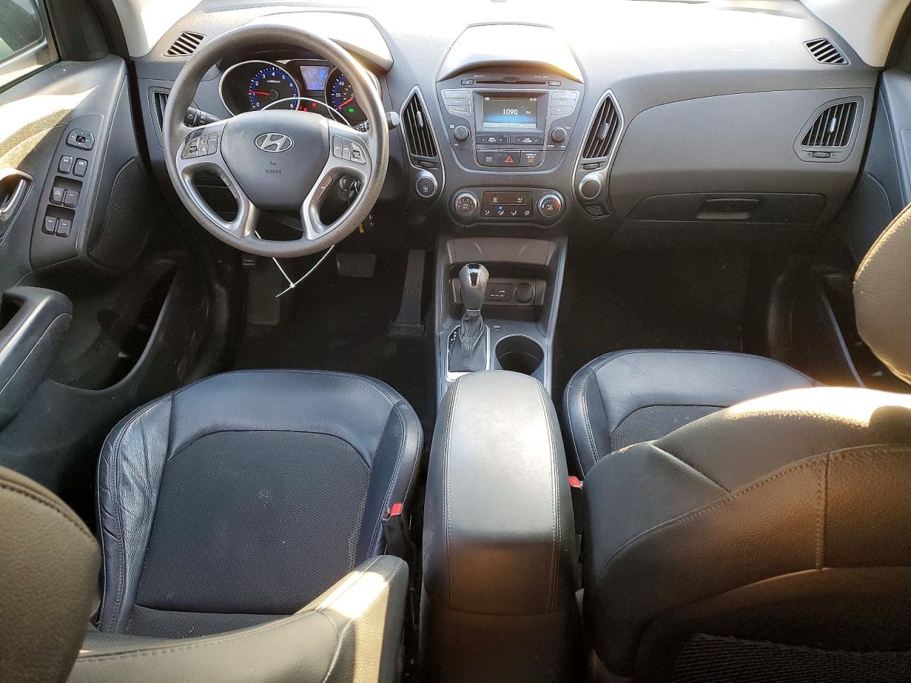 2015 HYUNDAI TUCSON GLS photo 8