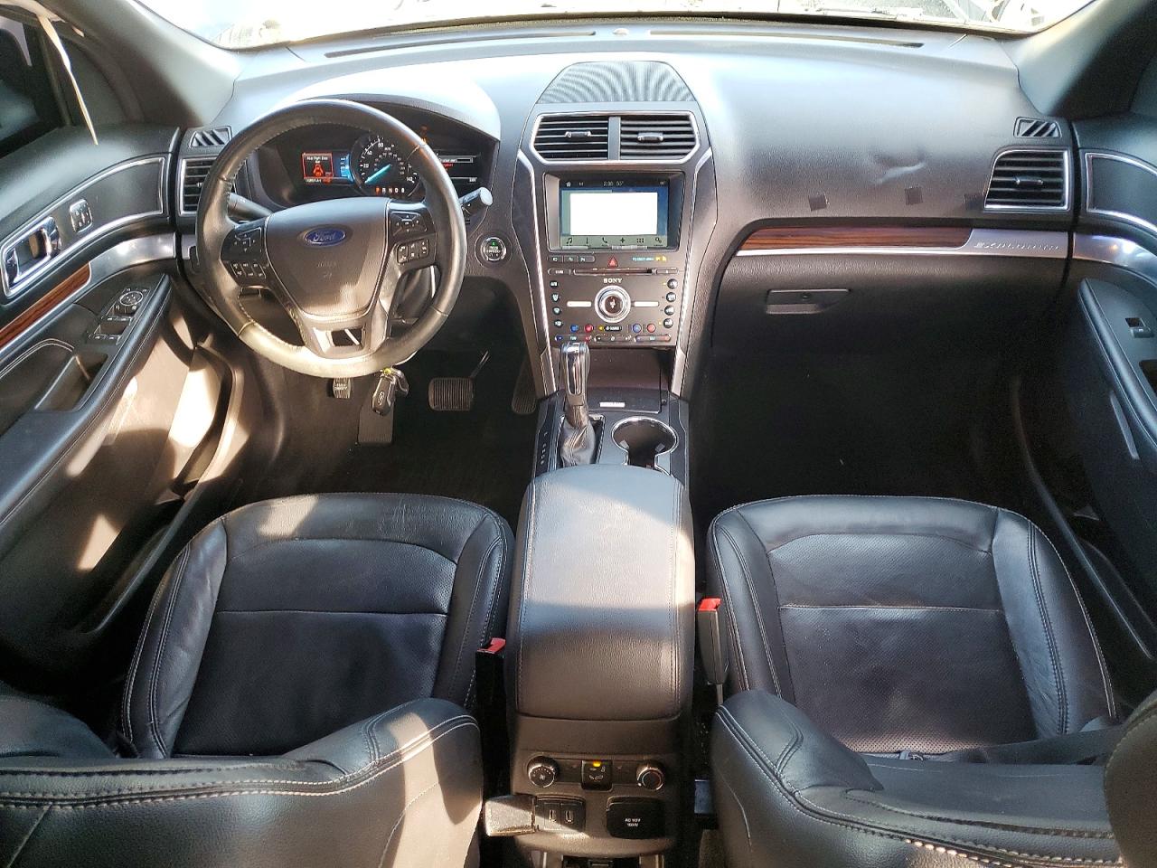 2017 FORD EXPLORER LIMITED photo 15