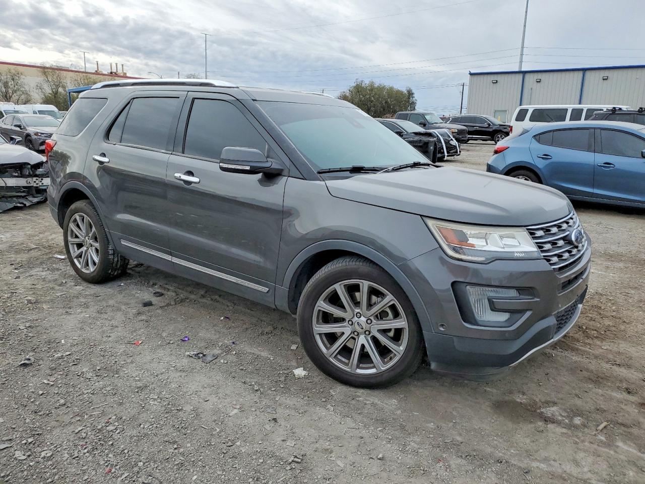 2017 FORD EXPLORER LIMITED photo 7