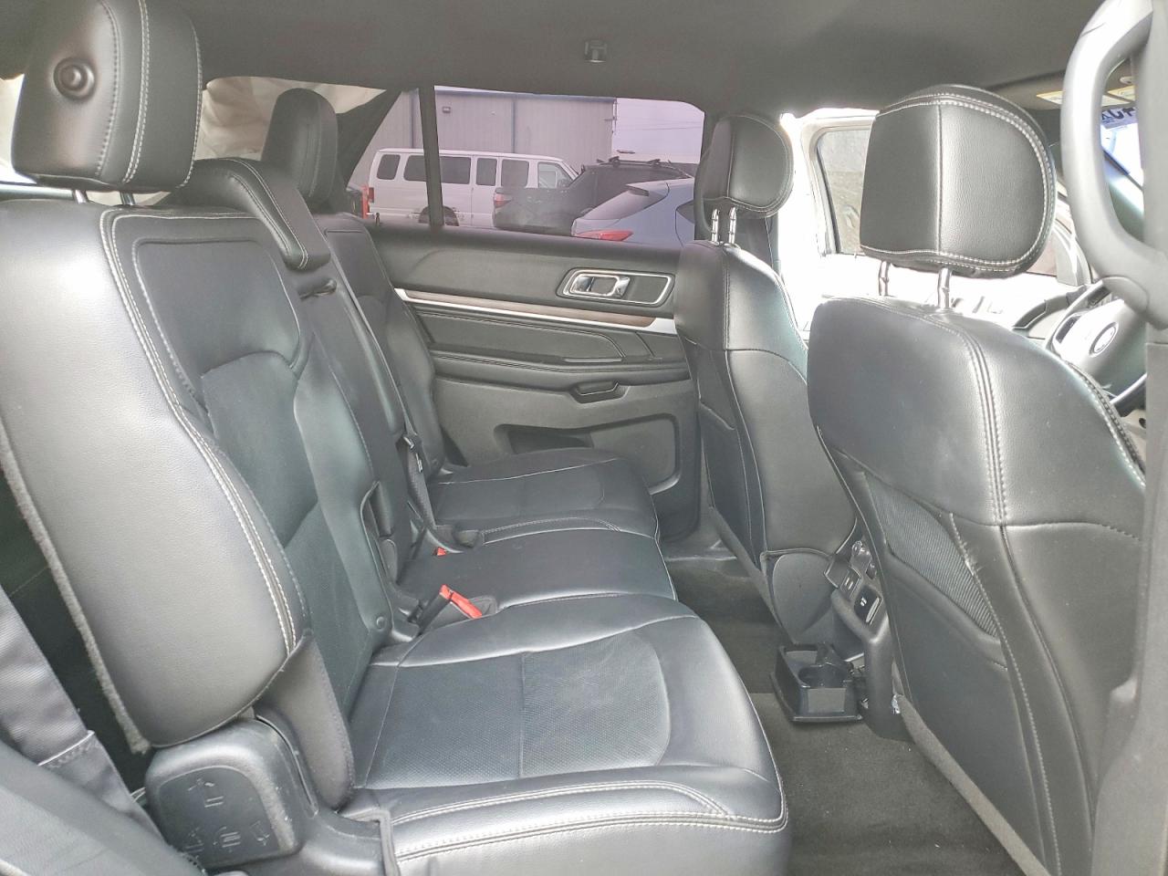 2017 FORD EXPLORER LIMITED photo 21