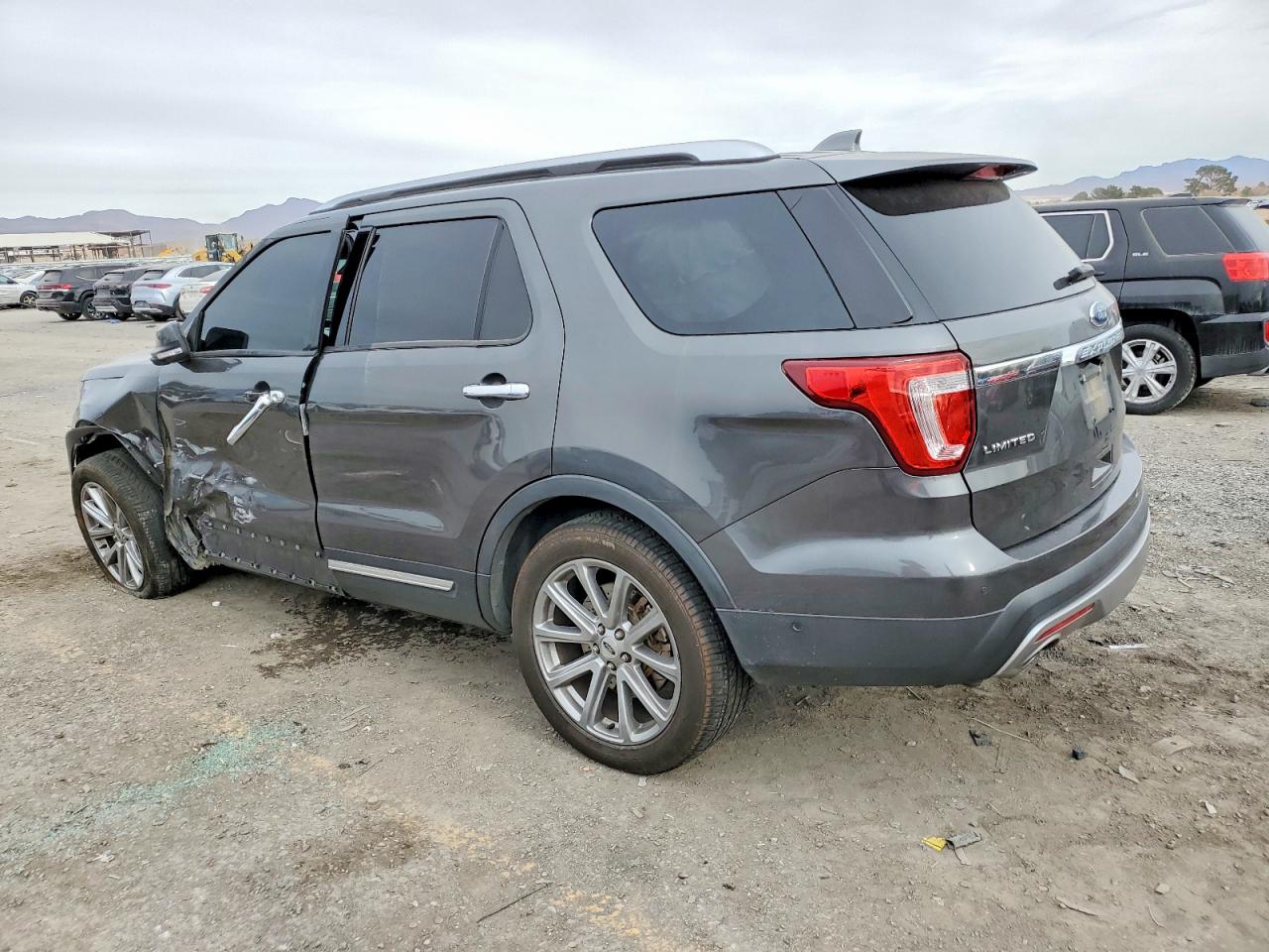 2017 FORD EXPLORER LIMITED photo 3