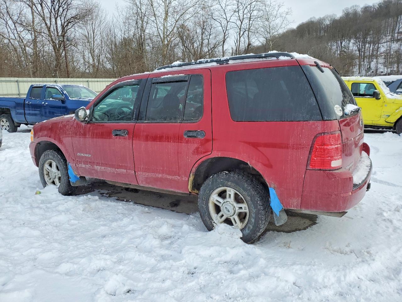 2004 FORD EXPLORER XLT photo 2