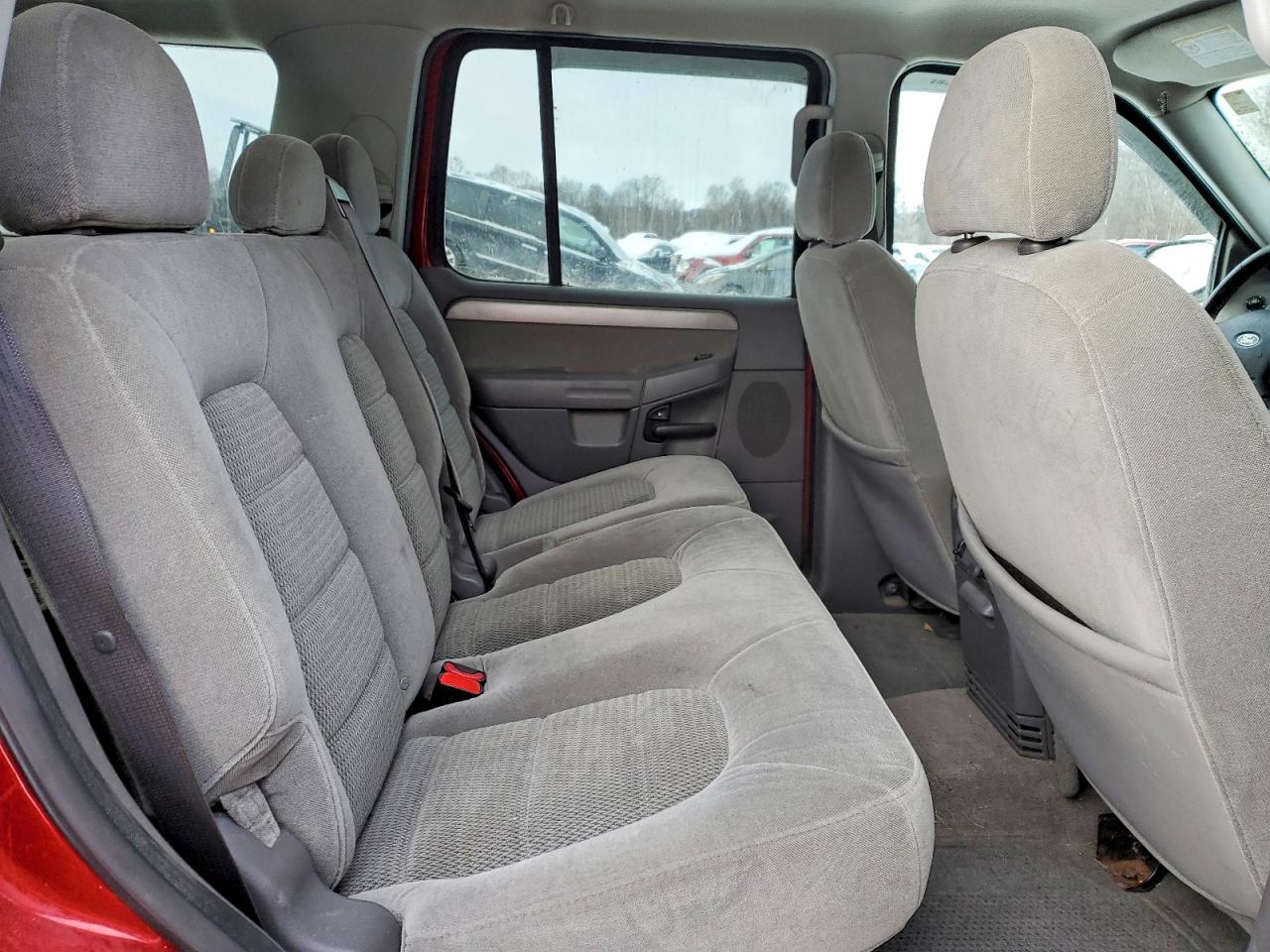 2004 FORD EXPLORER XLT photo 11
