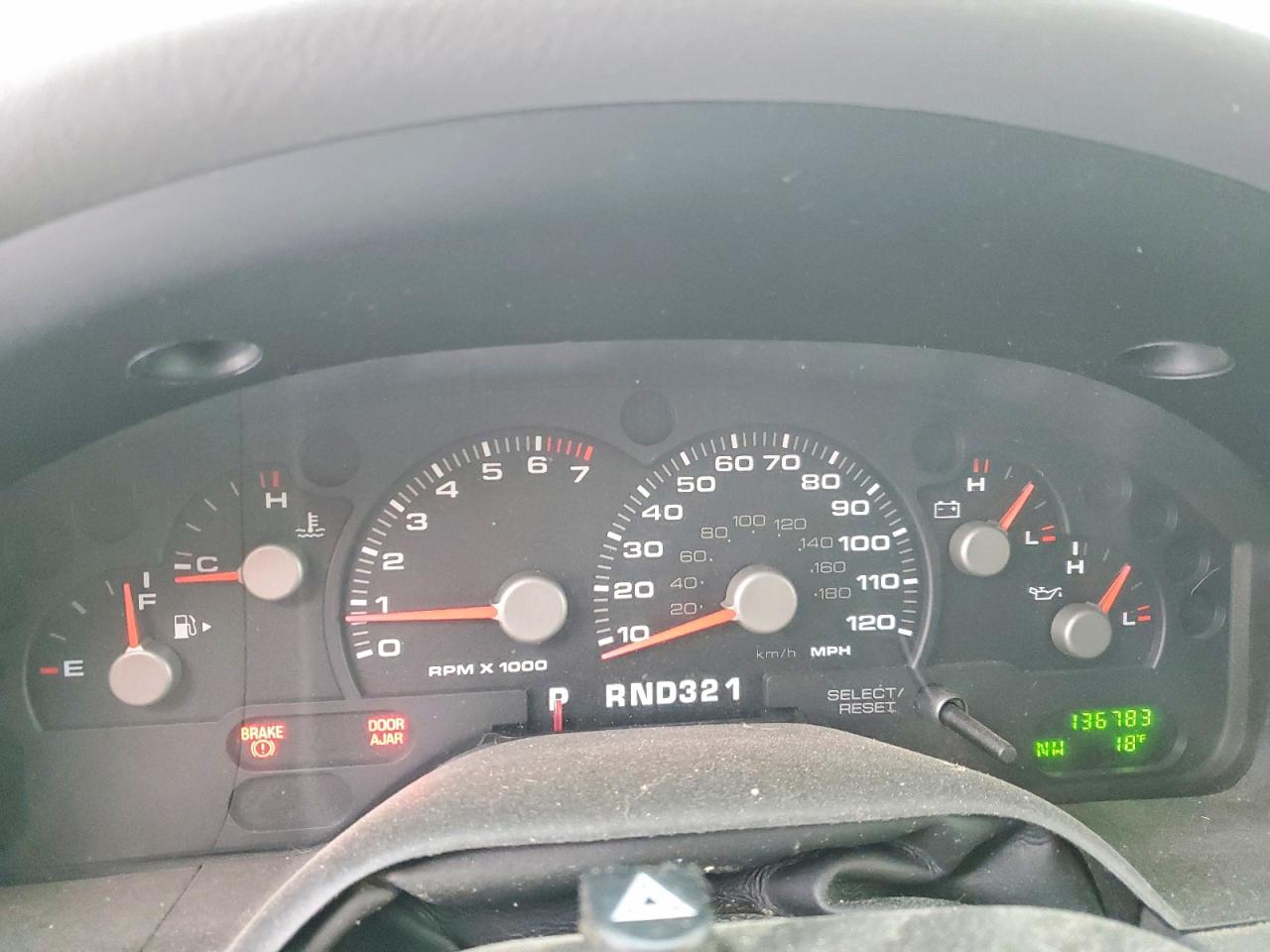 2004 FORD EXPLORER XLT photo 9