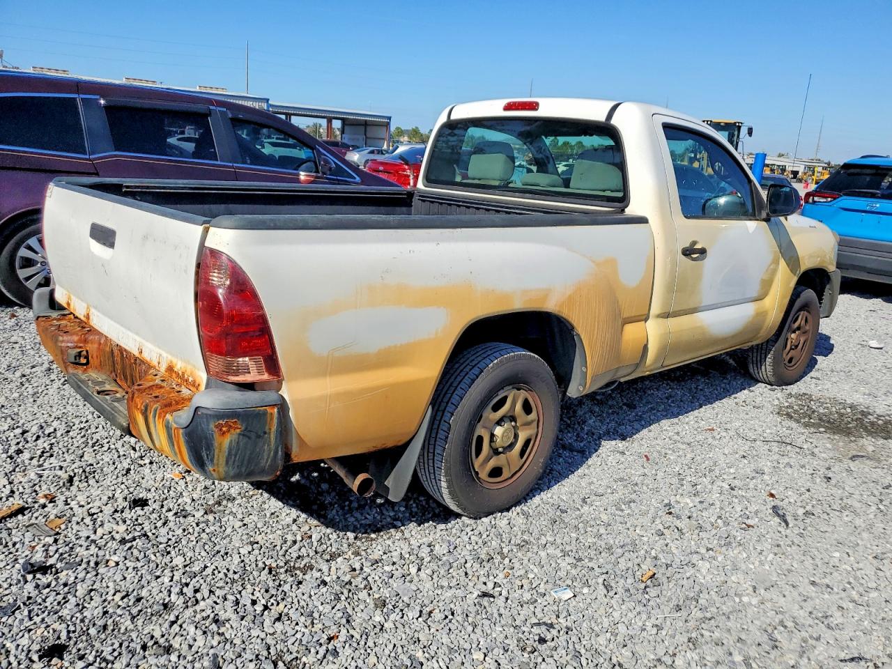 2013 TOYOTA TACOMA photo 3