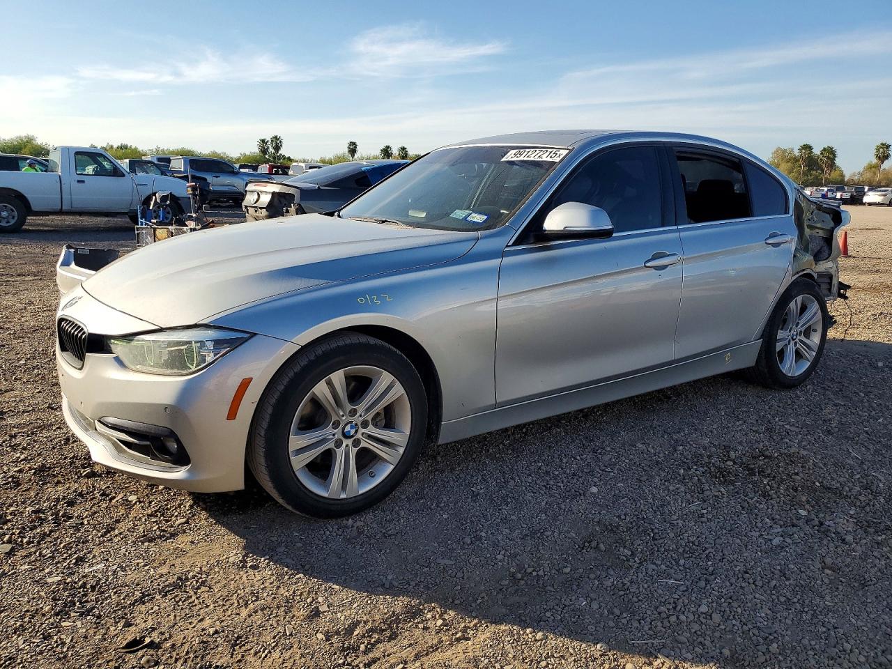 2017 BMW 330