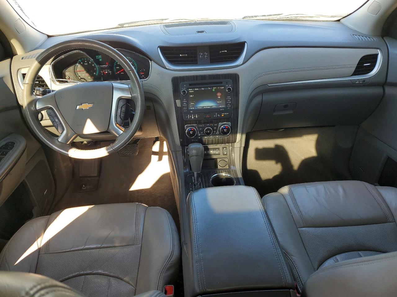 2014 CHEVROLET TRAVERSE LTZ photo 8