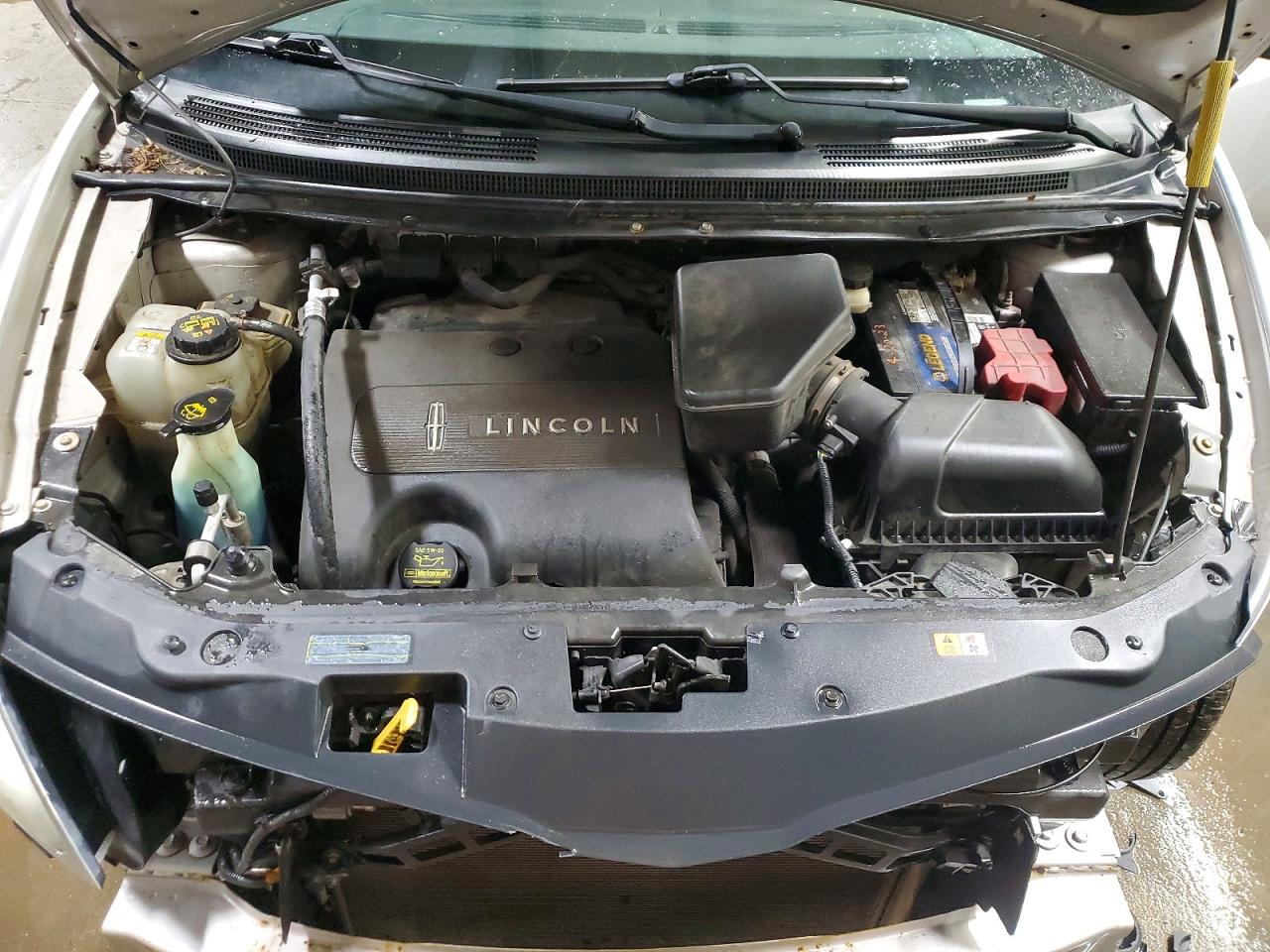 2011 LINCOLN MKX photo 11