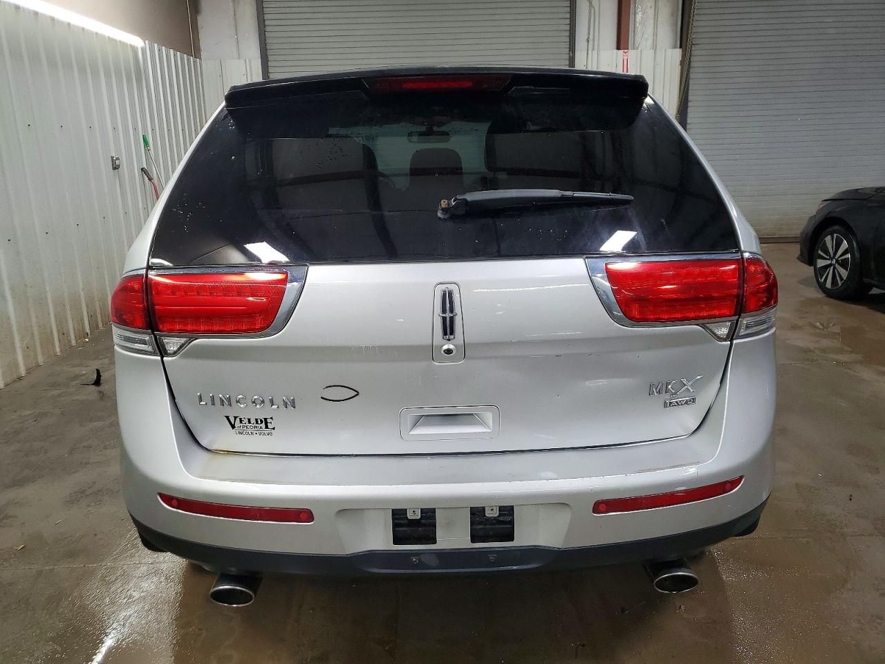 2011 LINCOLN MKX photo 6