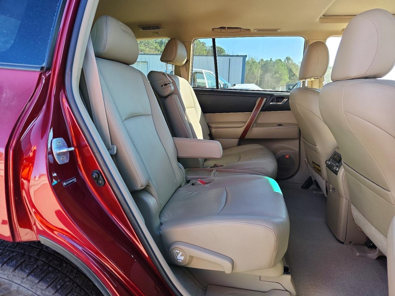 2009 TOYOTA HIGHLANDER LIMITED photo 11