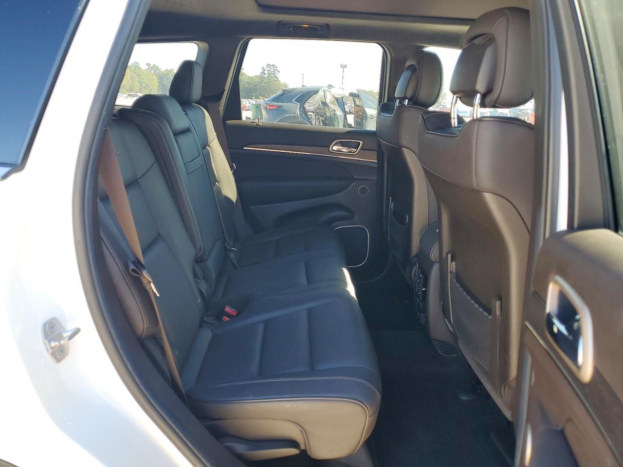 2014 JEEP GRAND CHEROKEE SUMMIT photo 11