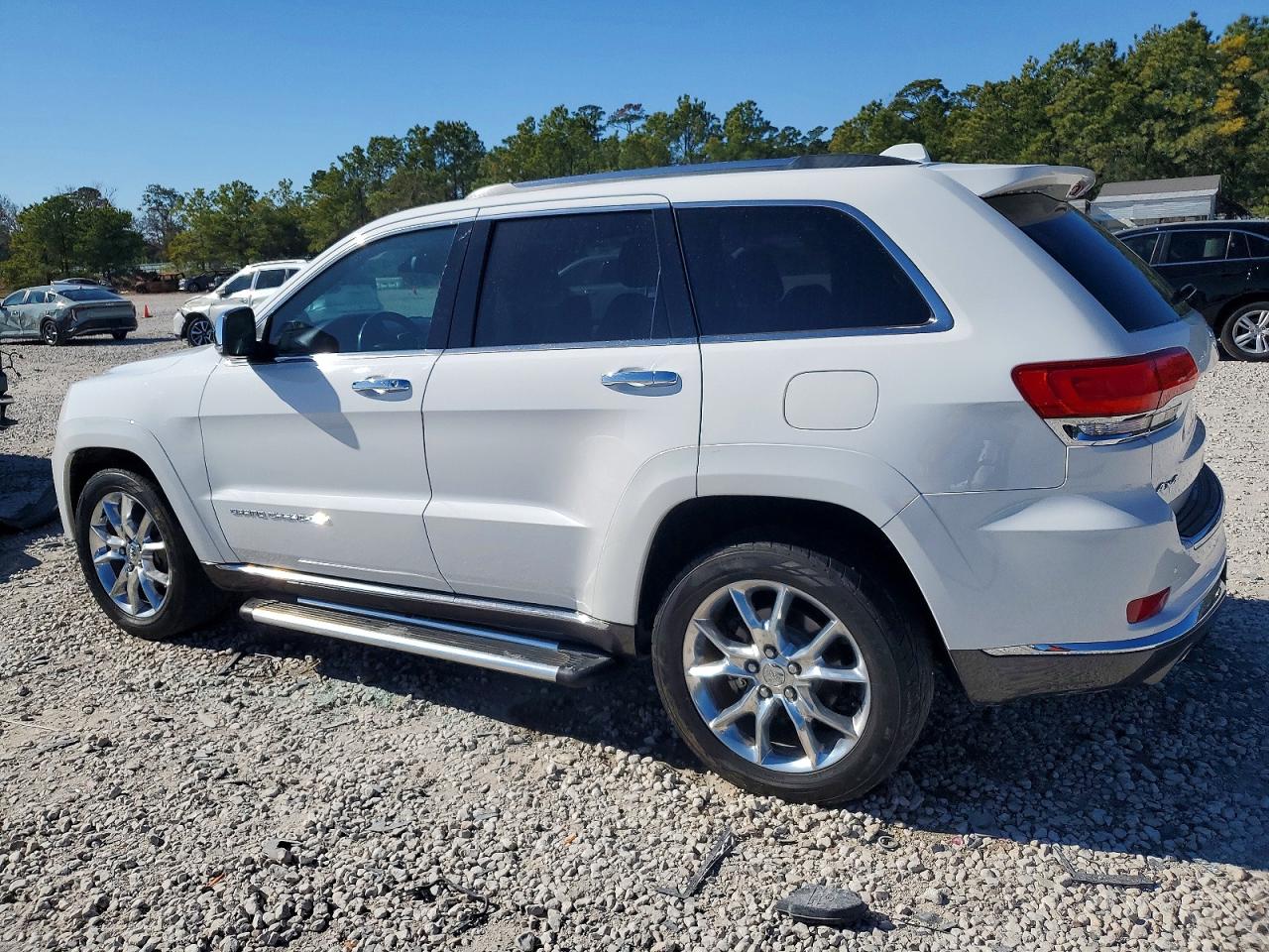 2014 JEEP GRAND CHEROKEE SUMMIT photo 2