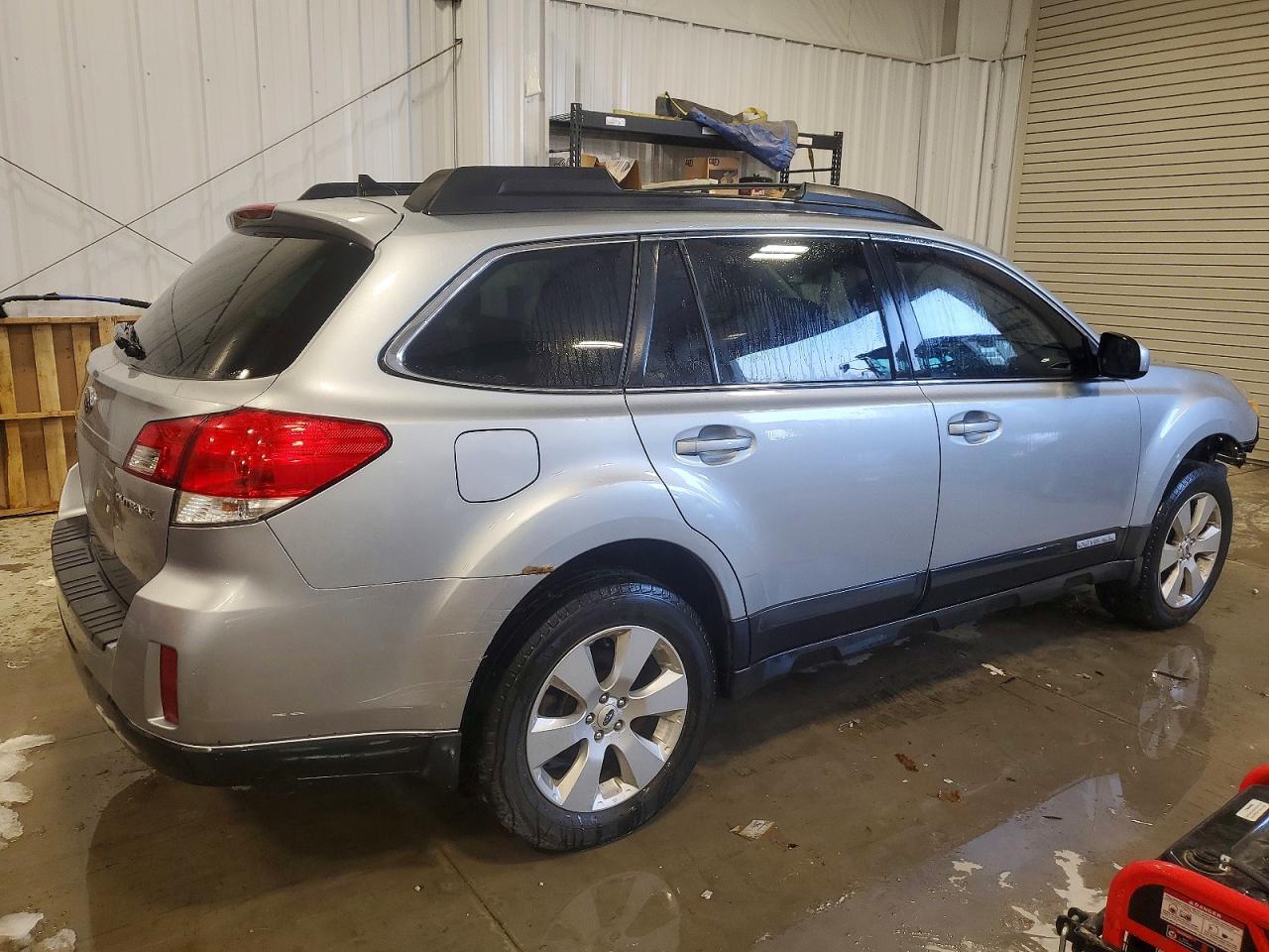 2012 SUBARU OUTBACK 2.5I LIMITED photo 3