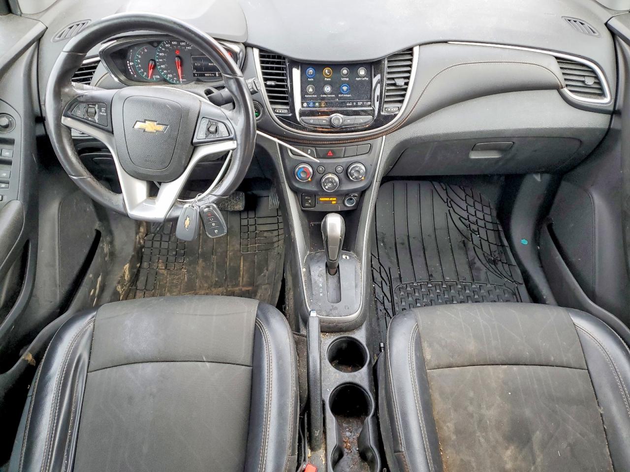 2018 CHEVROLET TRAX 1LT photo 8