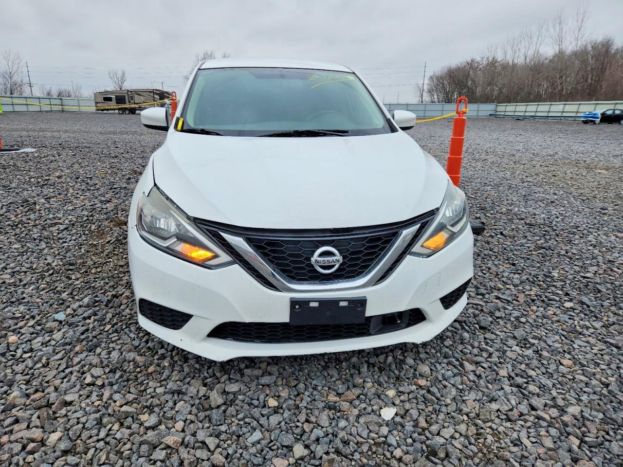 2018 NISSAN SENTRA S photo 5
