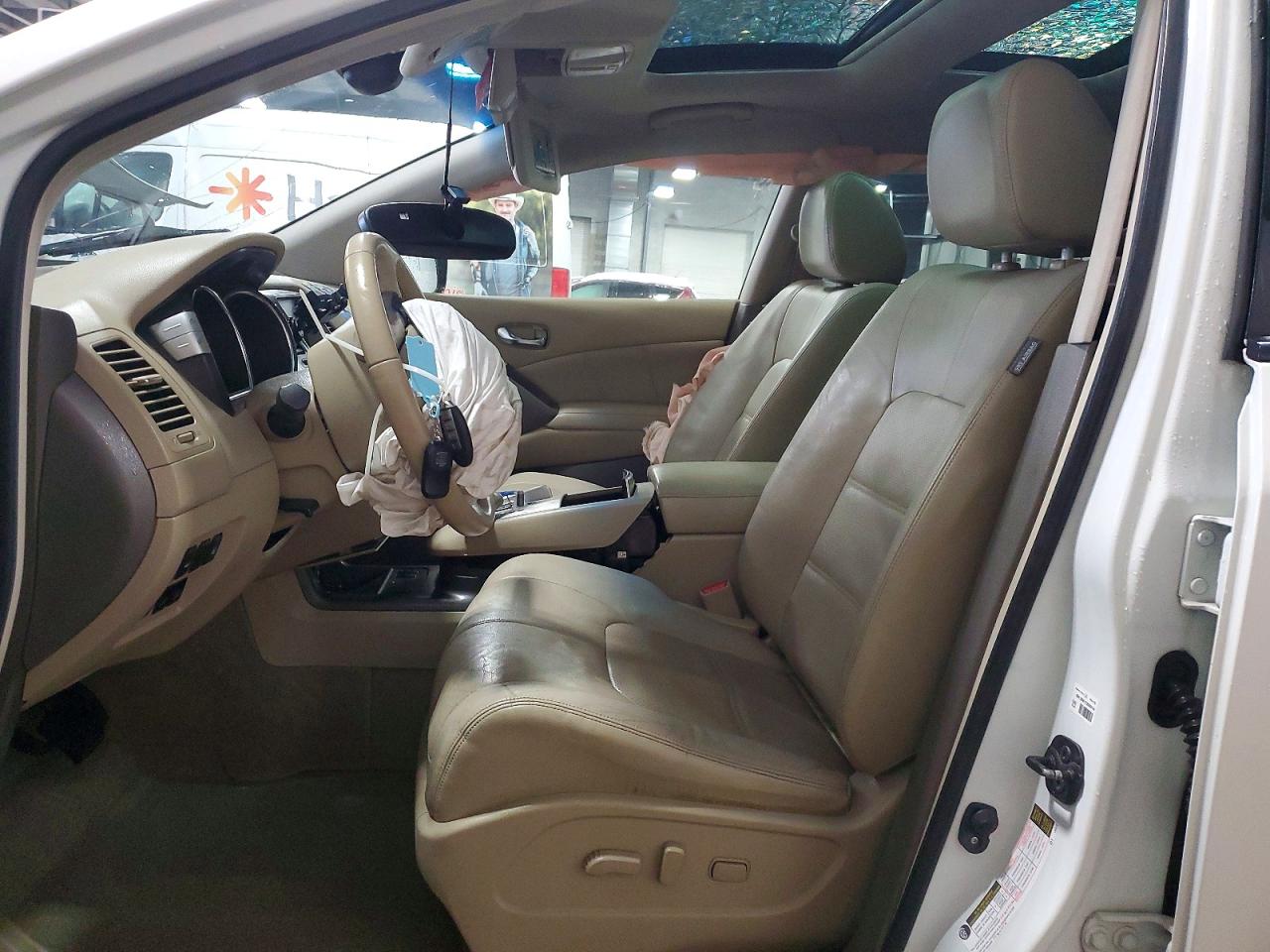 2014 NISSAN MURANO S photo 13