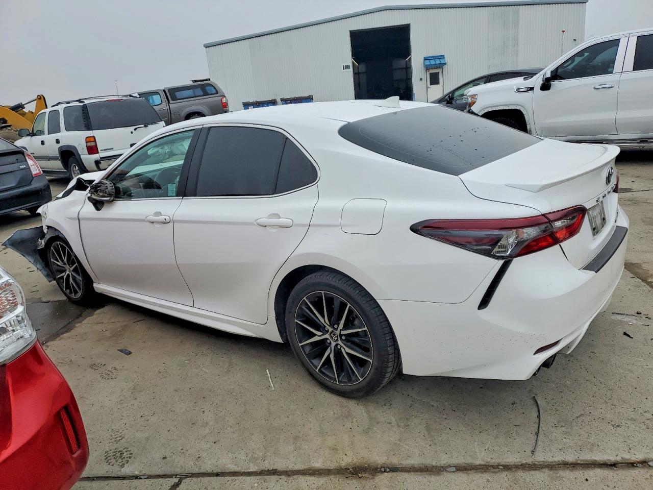 2024 TOYOTA CAMRY SE NIGHT SHADE photo 2