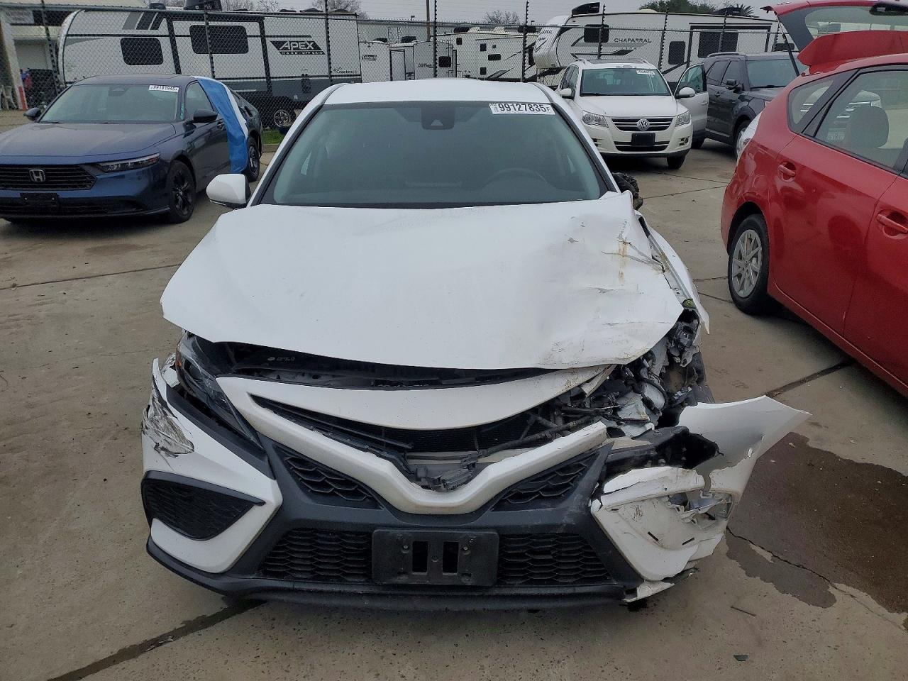 2024 TOYOTA CAMRY SE NIGHT SHADE photo 5
