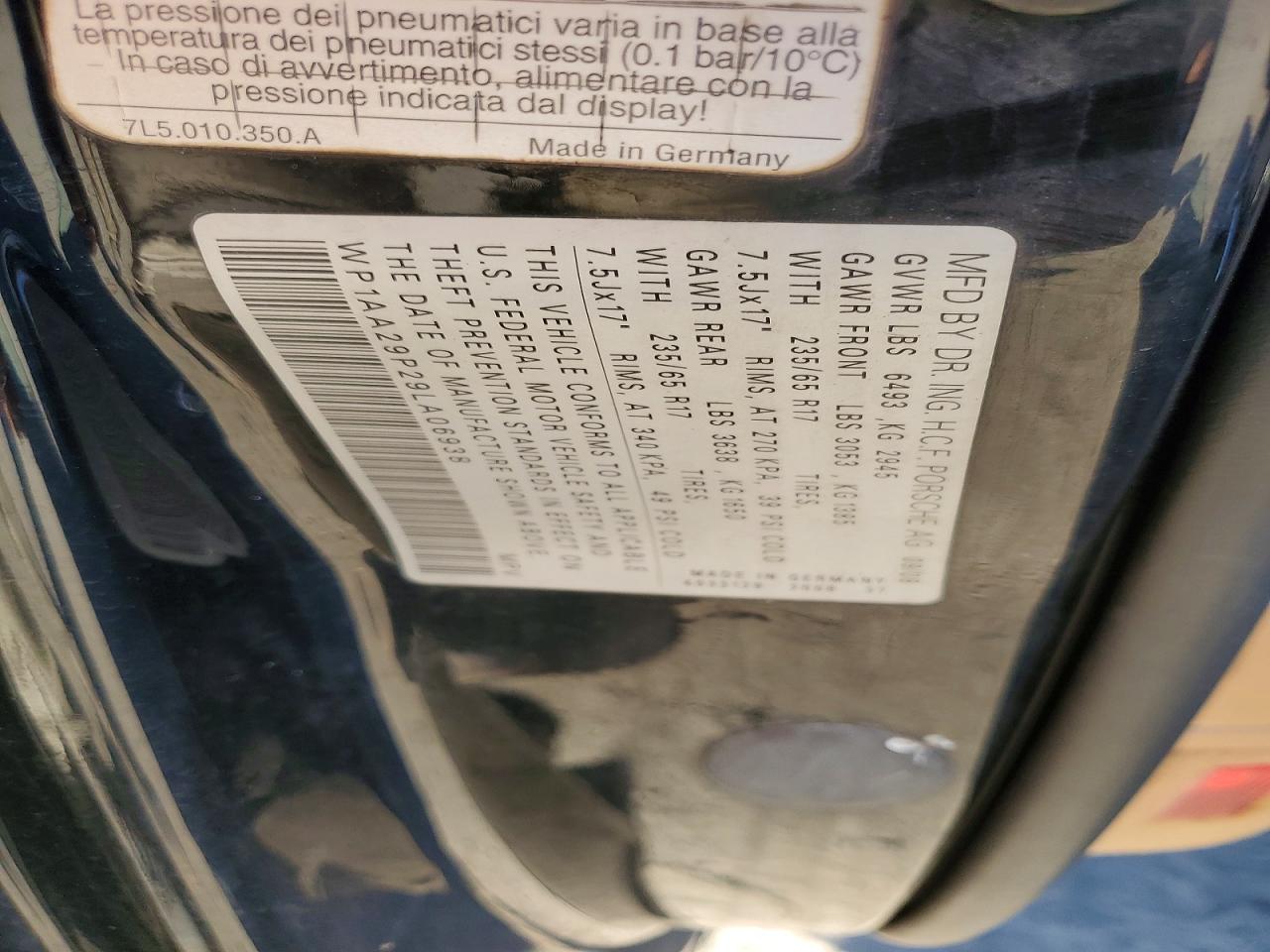2009 PORSCHE CAYENNE photo 25