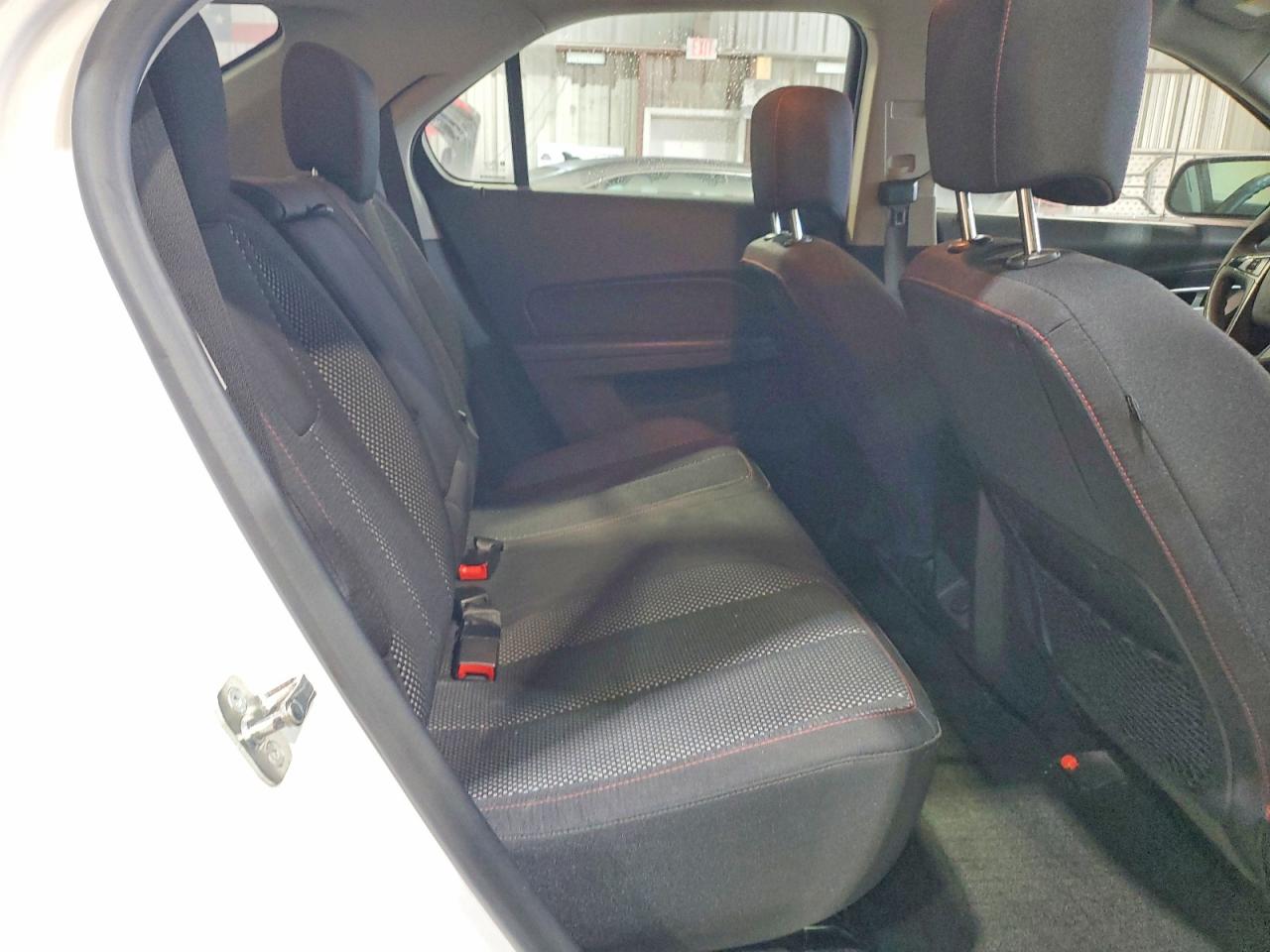 2016 CHEVROLET EQUINOX LS photo 11