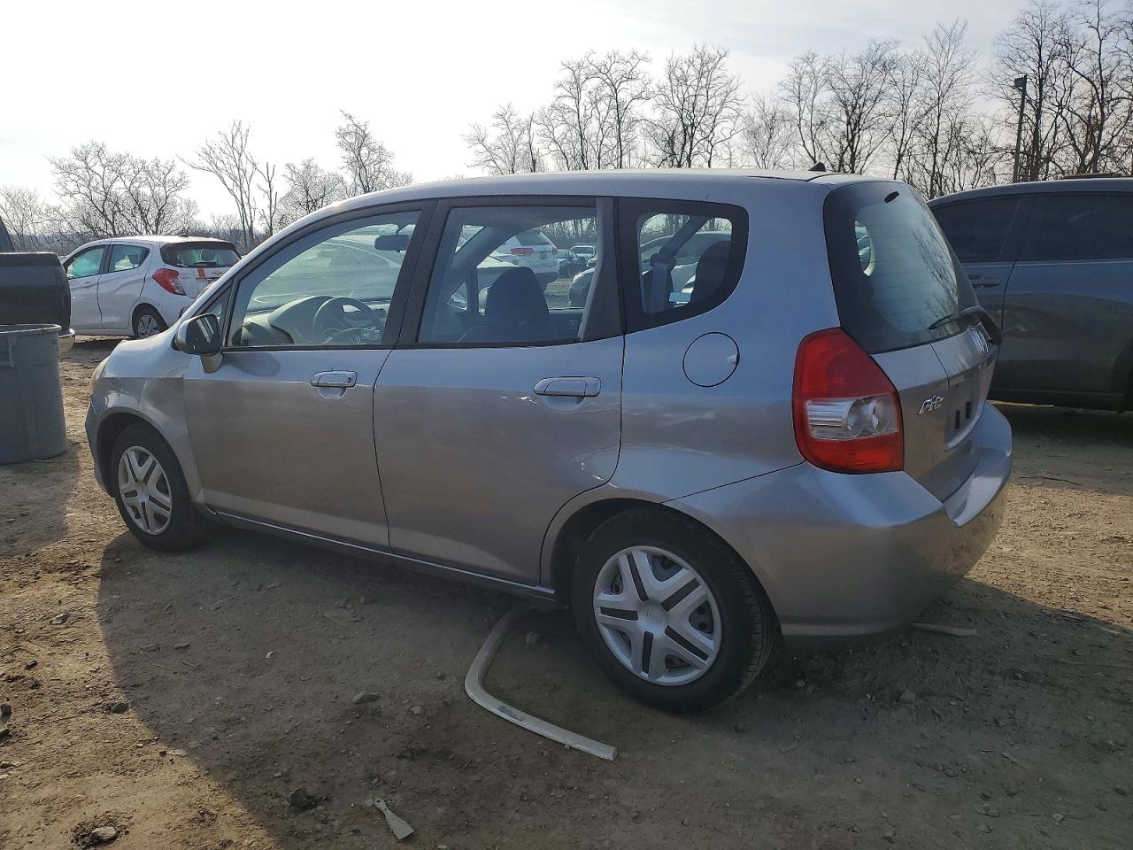 2008 HONDA FIT photo 2