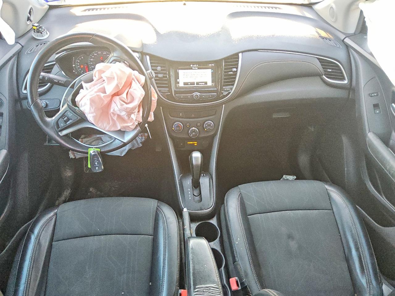 2017 CHEVROLET TRAX 1LT photo 8