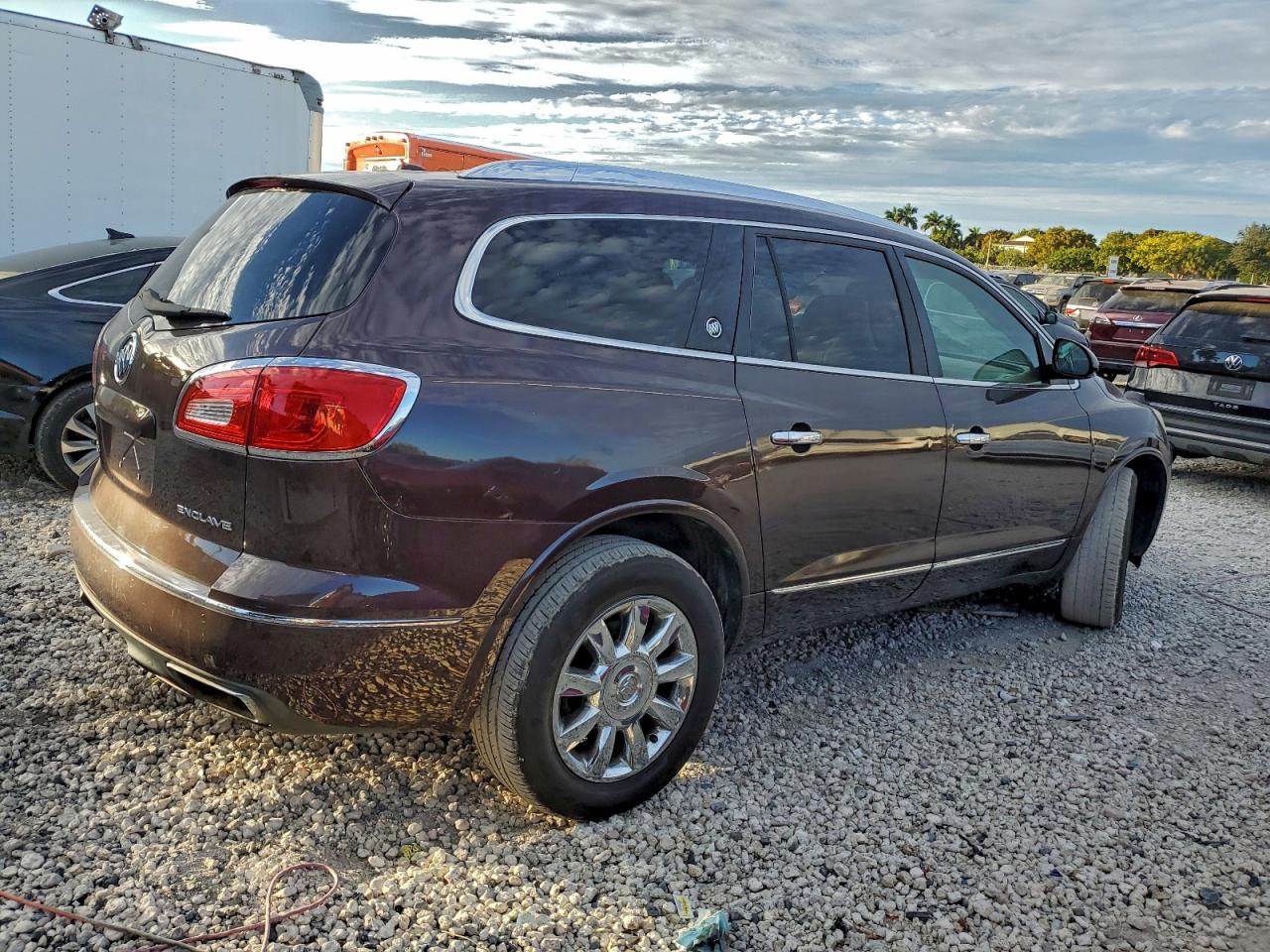 2015 BUICK ENCLAVE photo 3