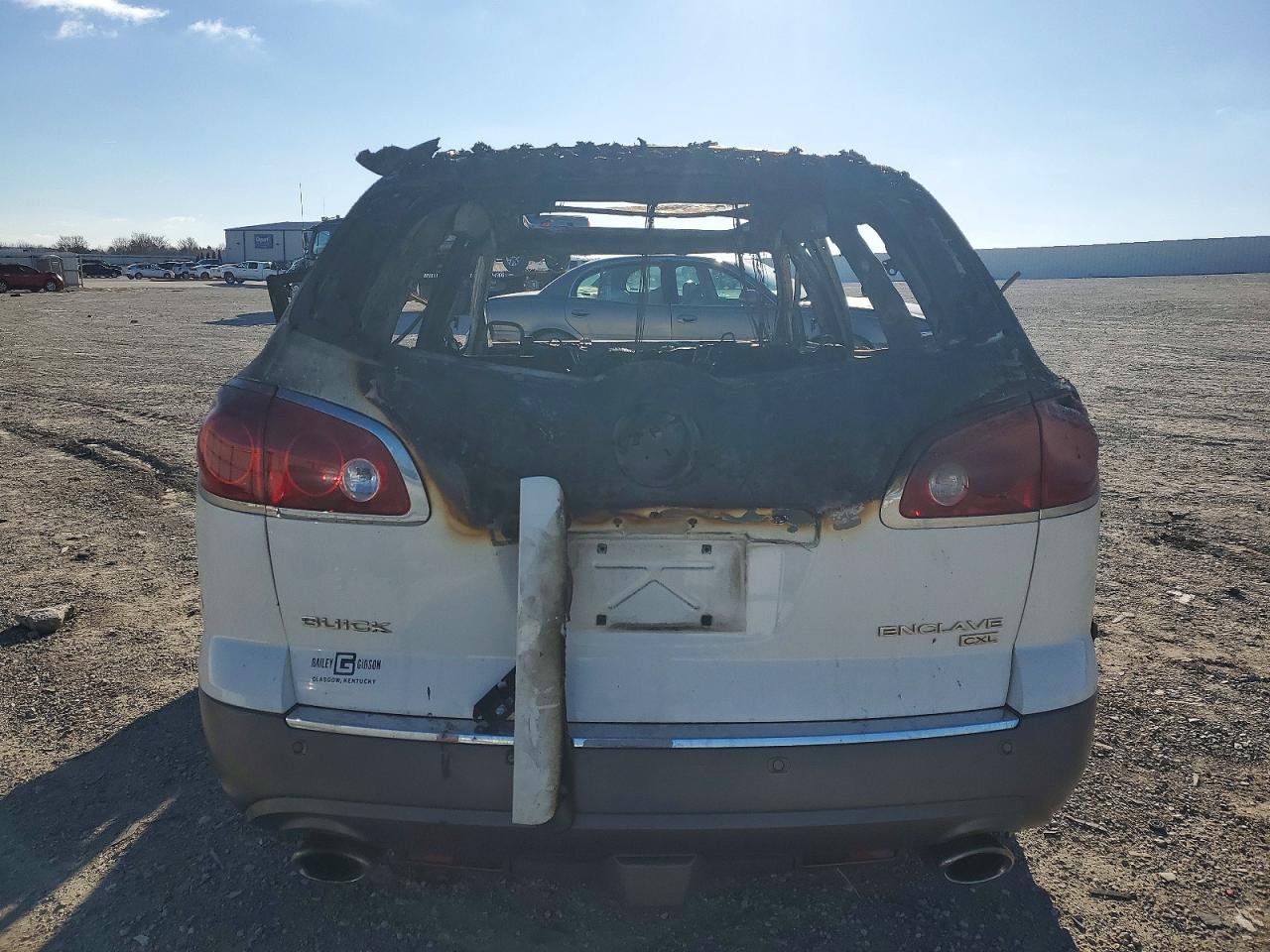 2010 BUICK ENCLAVE CXL photo 6