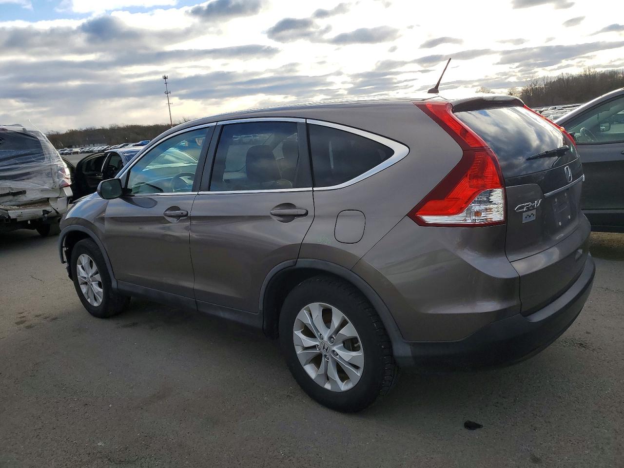 2013 HONDA CR-V EX photo 2